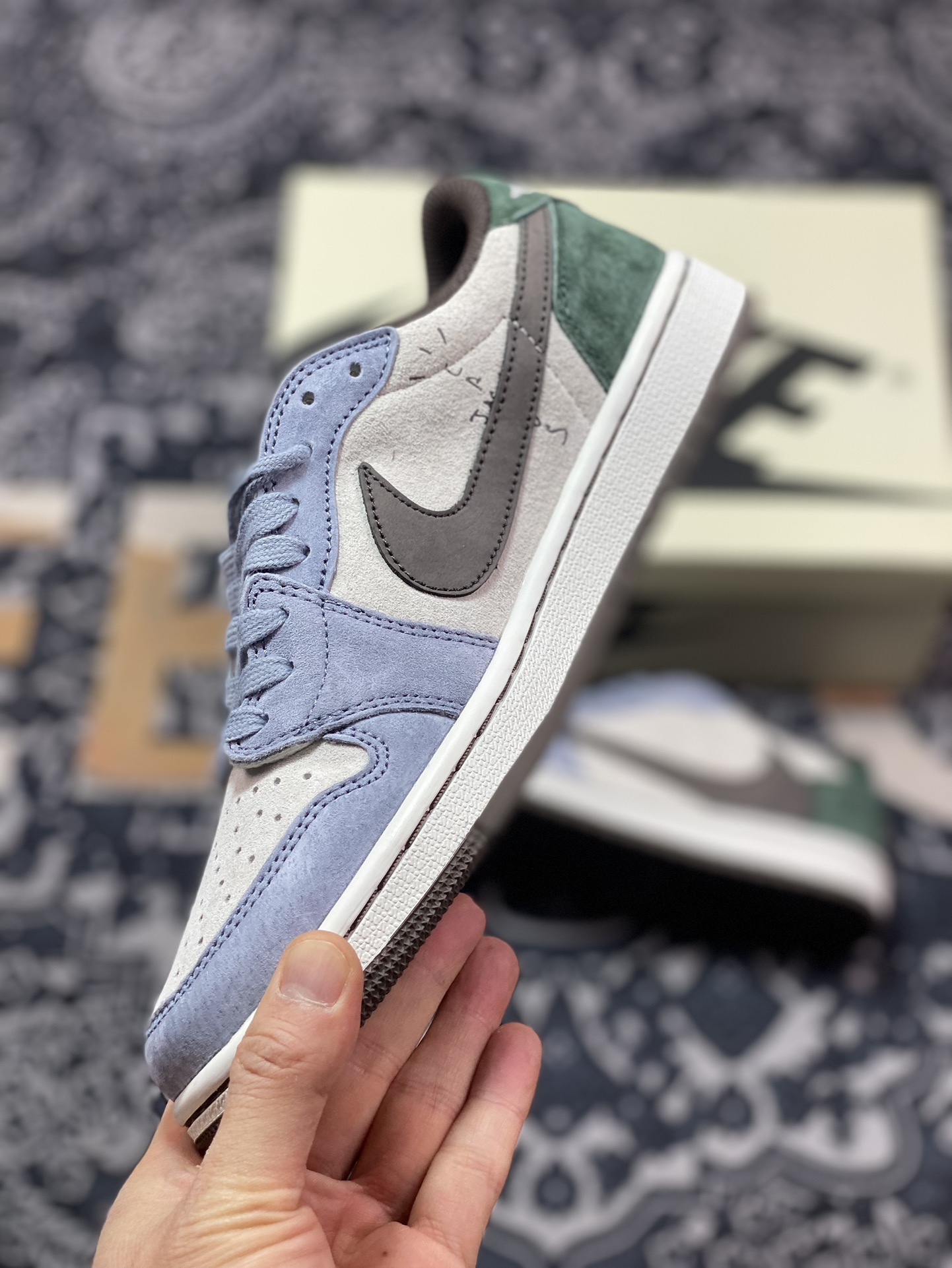 300 Travis Scott x Nike Air Jordan 1 Low OG SP"Cactus Jack"AJ1乔丹一代篮球鞋“TS联名浅灰紫绿暗灰反钩”DM7866-820