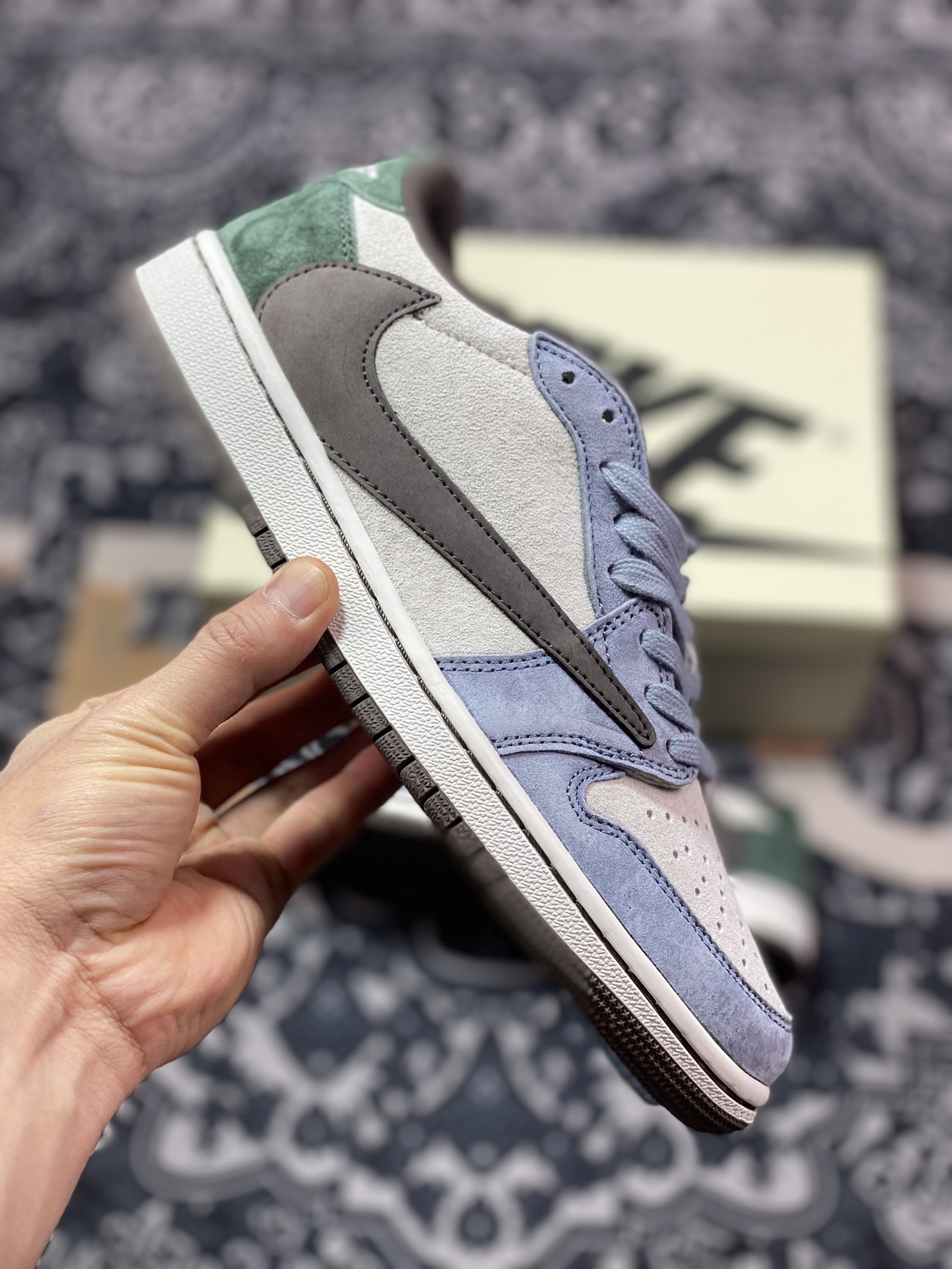 300 Travis Scott x Nike Air Jordan 1 Low OG SP"Cactus Jack"AJ1乔丹一代篮球鞋“TS联名浅灰紫绿暗灰反钩”DM7866-820