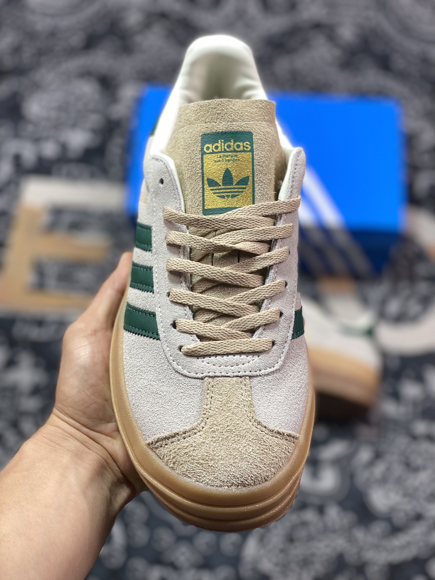 200 阿迪达斯Adidas Originals Gazelle Bold W 羚羊松糕系列板鞋“翻毛浅灰棕深绿生胶底”ID7056