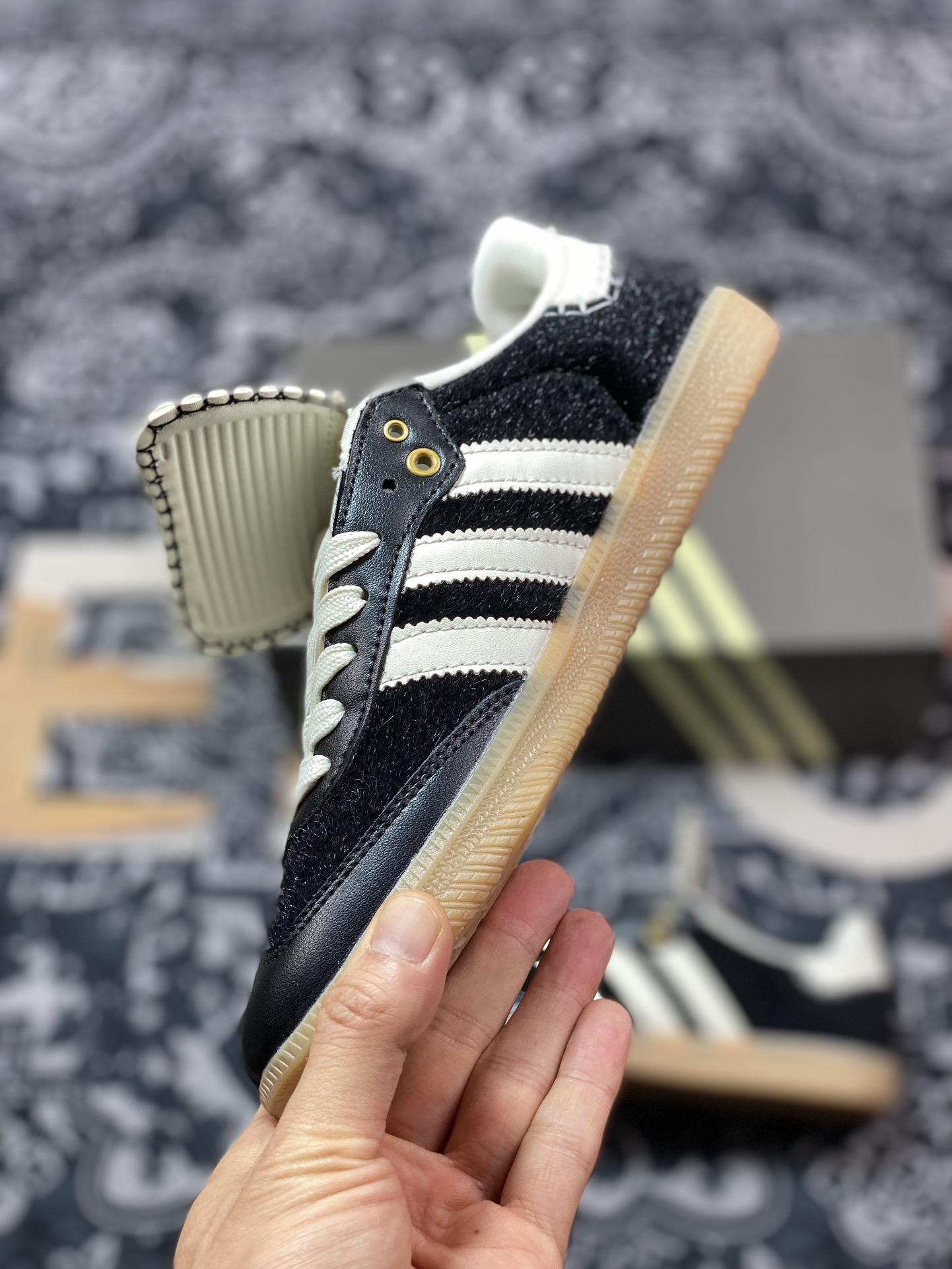 Original factory level Originals Wb Pony Tonal Samba Samba series gentleman German training football style all-match low-top casual sports shoes IE0580