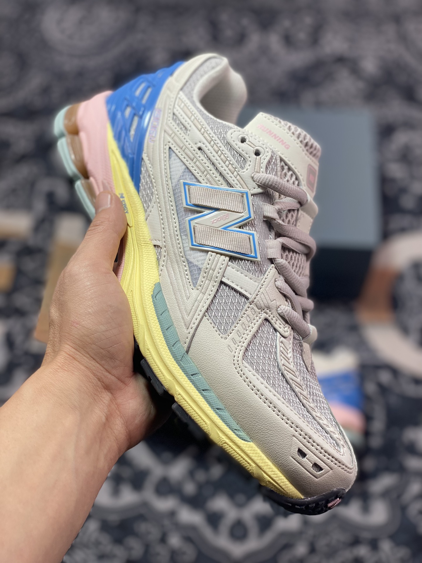 240  新百伦New Balance M1906U系列低帮复古老爹风休闲运动慢跑鞋“米灰黄彩”M1906NC