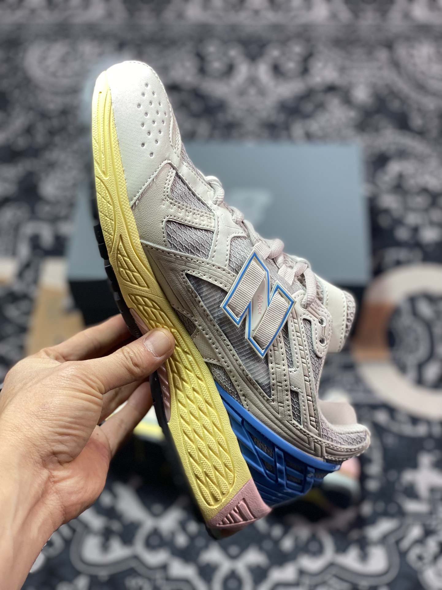 240  新百伦New Balance M1906U系列低帮复古老爹风休闲运动慢跑鞋“米灰黄彩”M1906NC