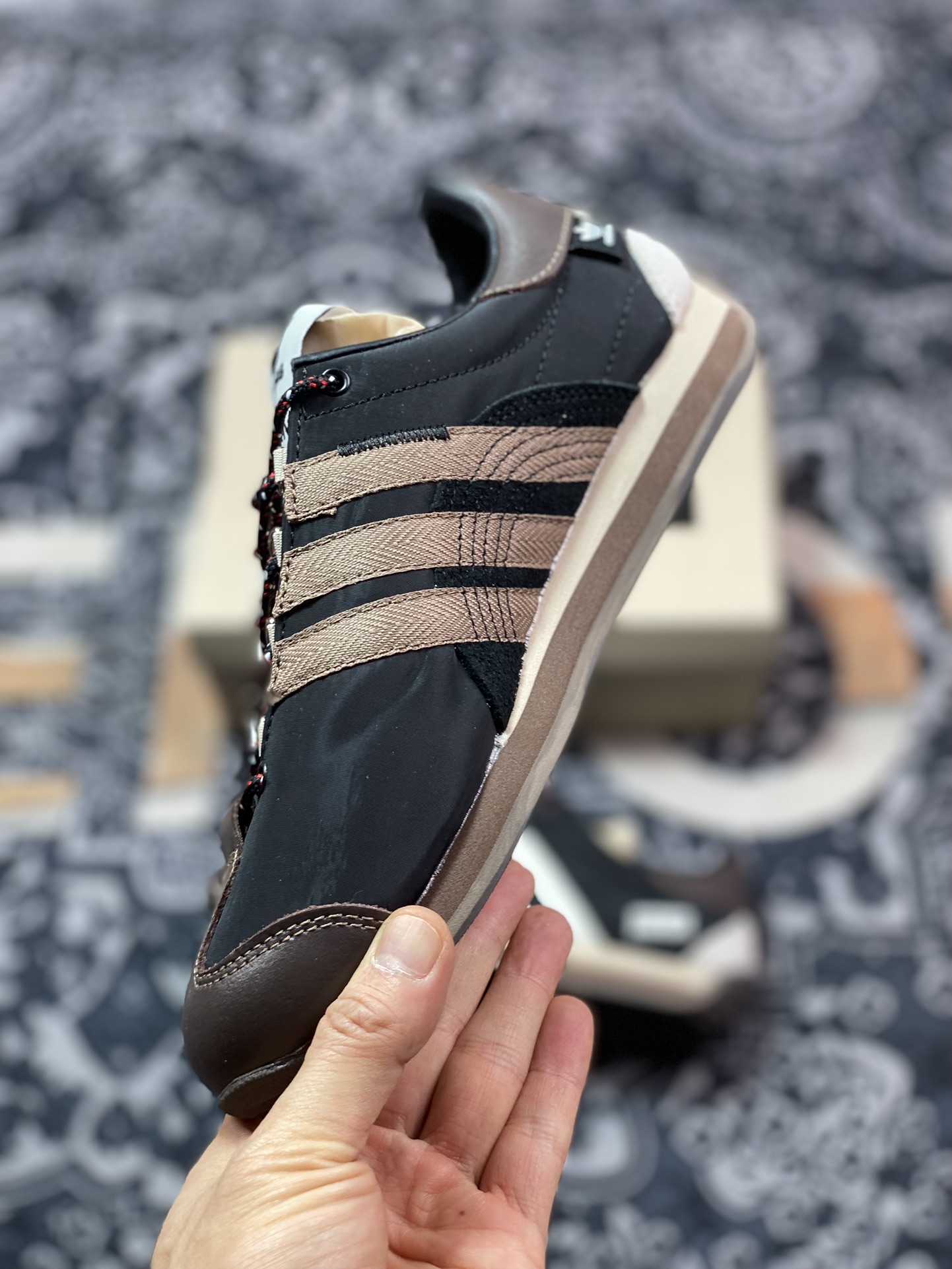 200  Adidas Country OG"Black Wonder Beige"SFTM-003系列低帮慢跑鞋“联名黑米白深棕”ID3546