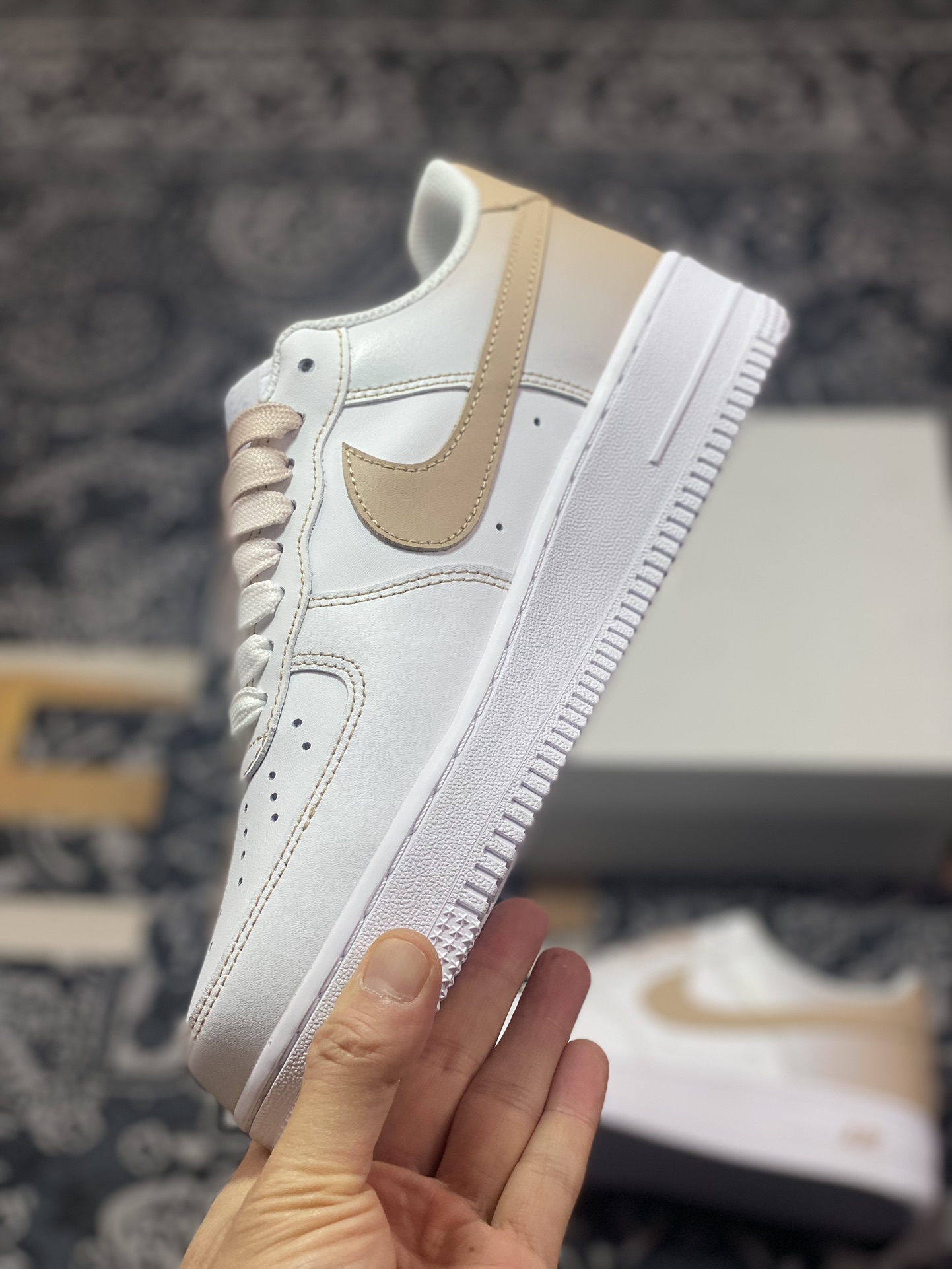 220 耐克Nike Air Force 1’07 Low"White/Sand"空军一号板鞋“皮革白沙黄渐变”FN0366-104