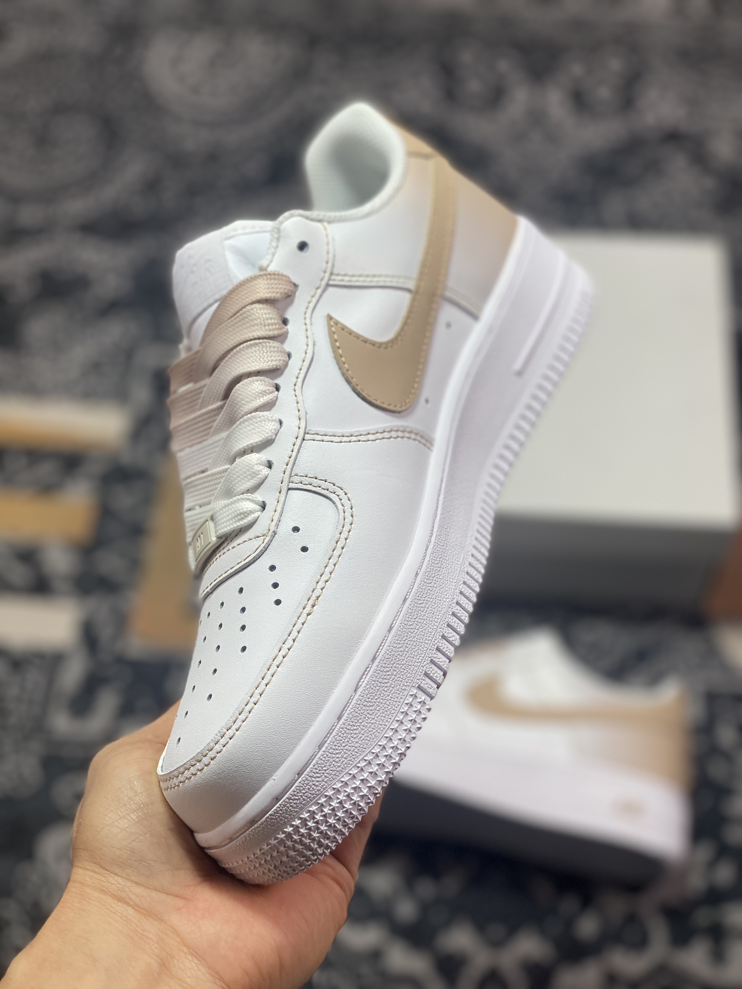 220 耐克Nike Air Force 1’07 Low"White/Sand"空军一号板鞋“皮革白沙黄渐变”FN0366-104