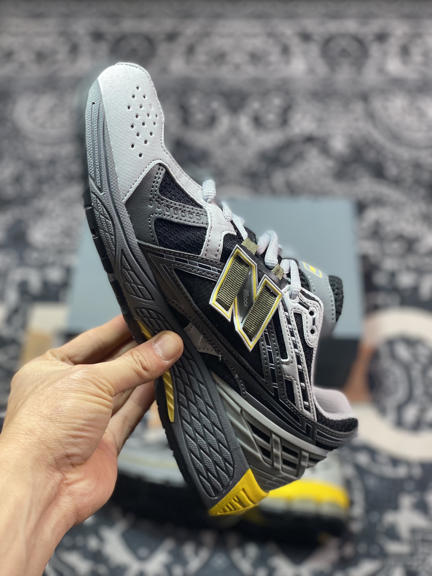 260 NB新百伦New Balance M1906U系列低帮复古老爹风休闲运动慢跑鞋“水泥深灰黑黄”M1906NA