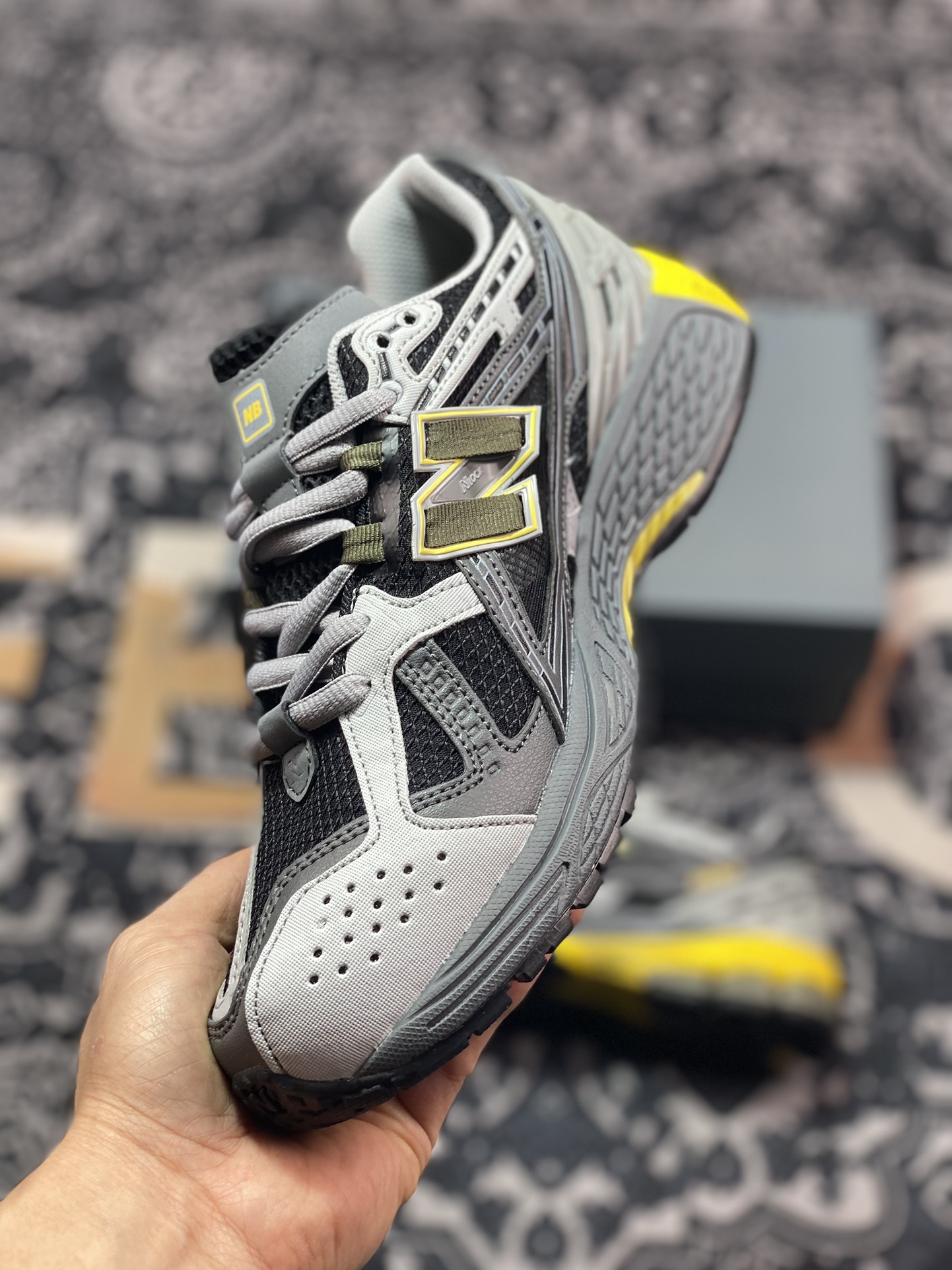 260 NB新百伦New Balance M1906U系列低帮复古老爹风休闲运动慢跑鞋“水泥深灰黑黄”M1906NA