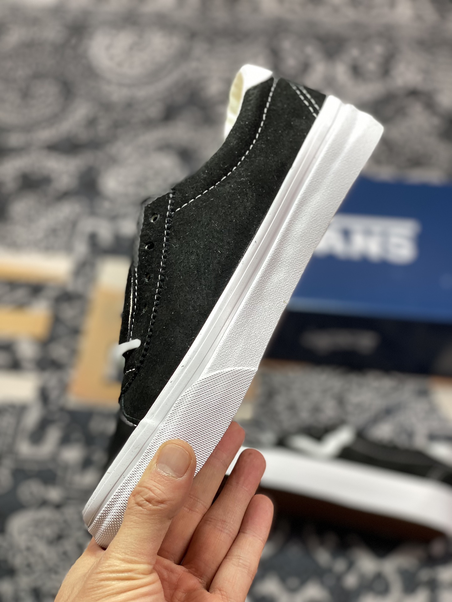 160 Vans T字头德训鞋来了 Vans范斯 Premium 高阶支线Sport 73 经典黑白麂皮男女款情侣板鞋休闲帆布鞋  VN000CR1BA2