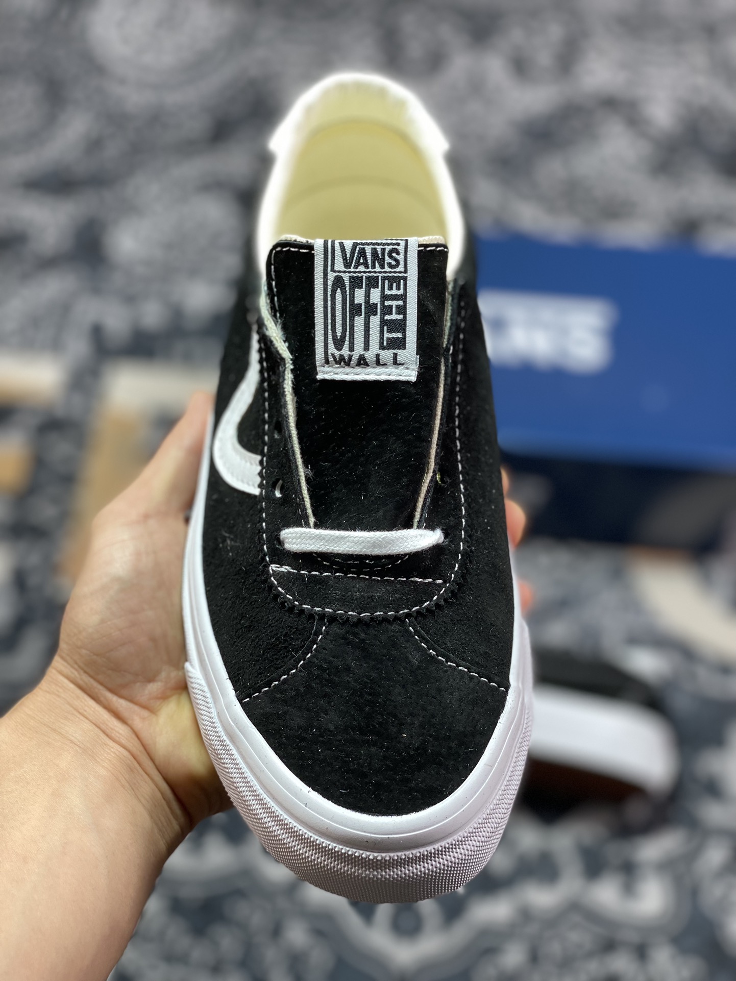 160 Vans T字头德训鞋来了 Vans范斯 Premium 高阶支线Sport 73 经典黑白麂皮男女款情侣板鞋休闲帆布鞋  VN000CR1BA2