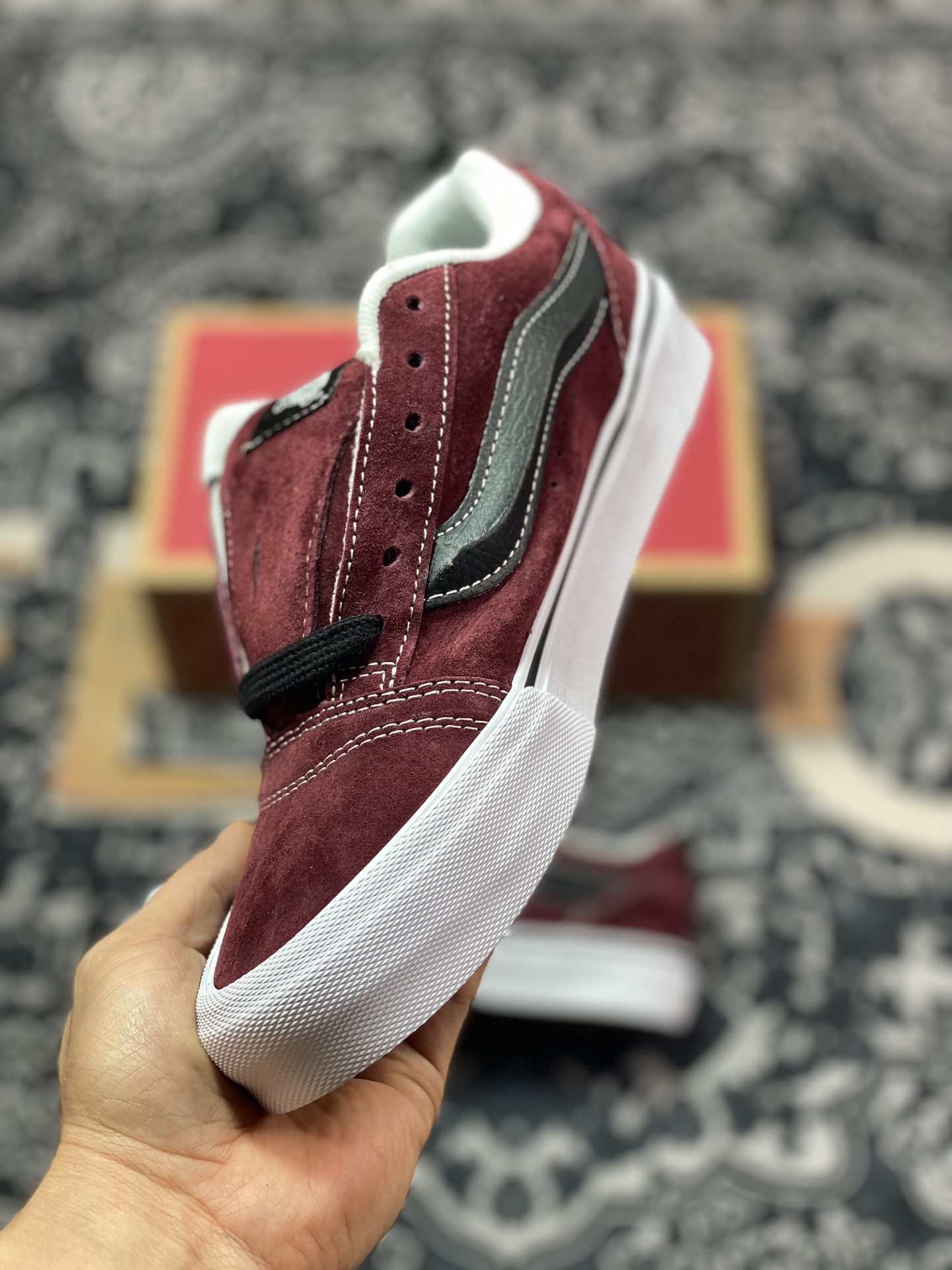 140 Vans Classics Knu Skool 范斯官方 酒红厚鞋舌面包鞋  VN0009QC02Y