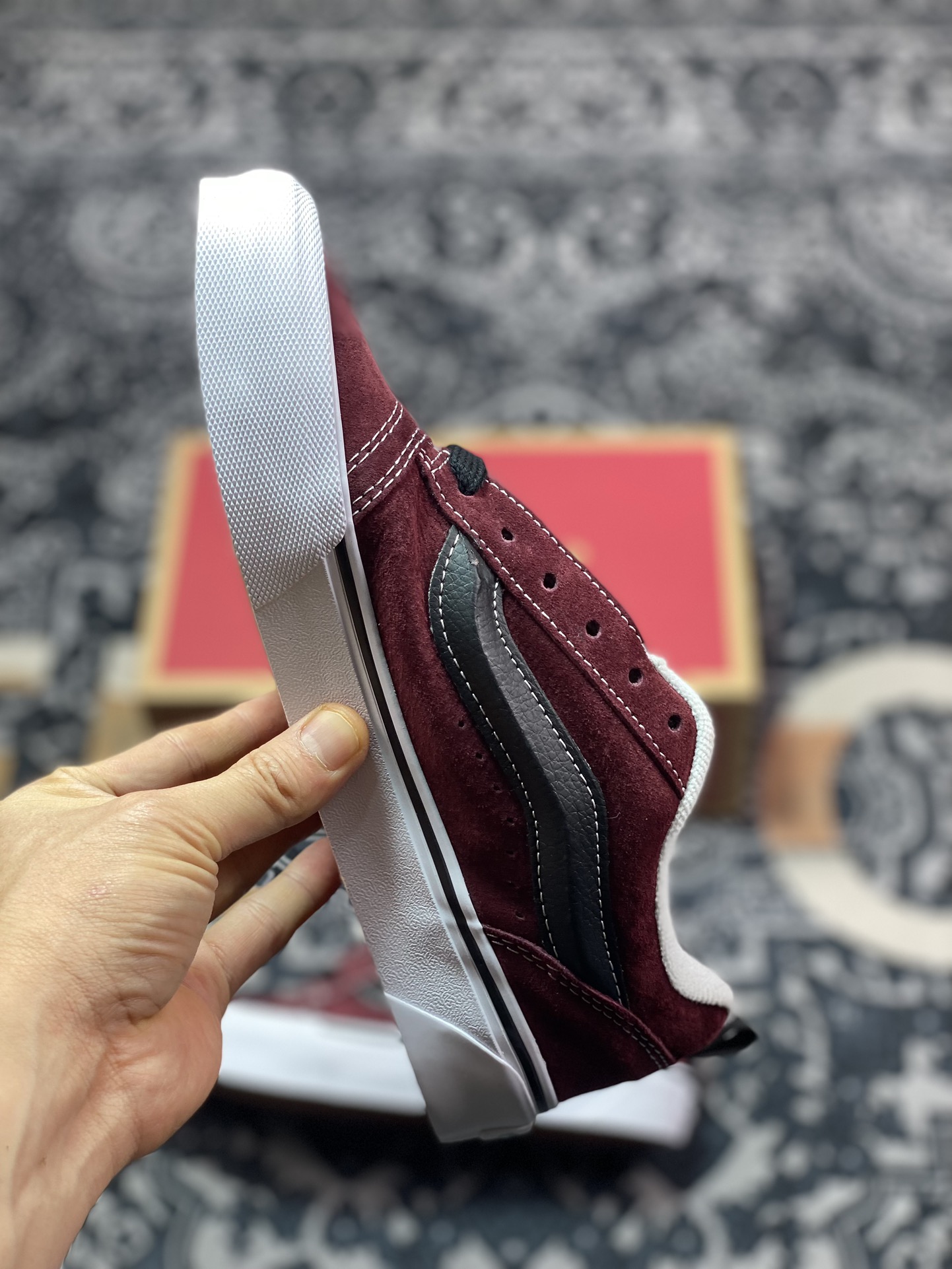 140 Vans Classics Knu Skool 范斯官方 酒红厚鞋舌面包鞋  VN0009QC02Y