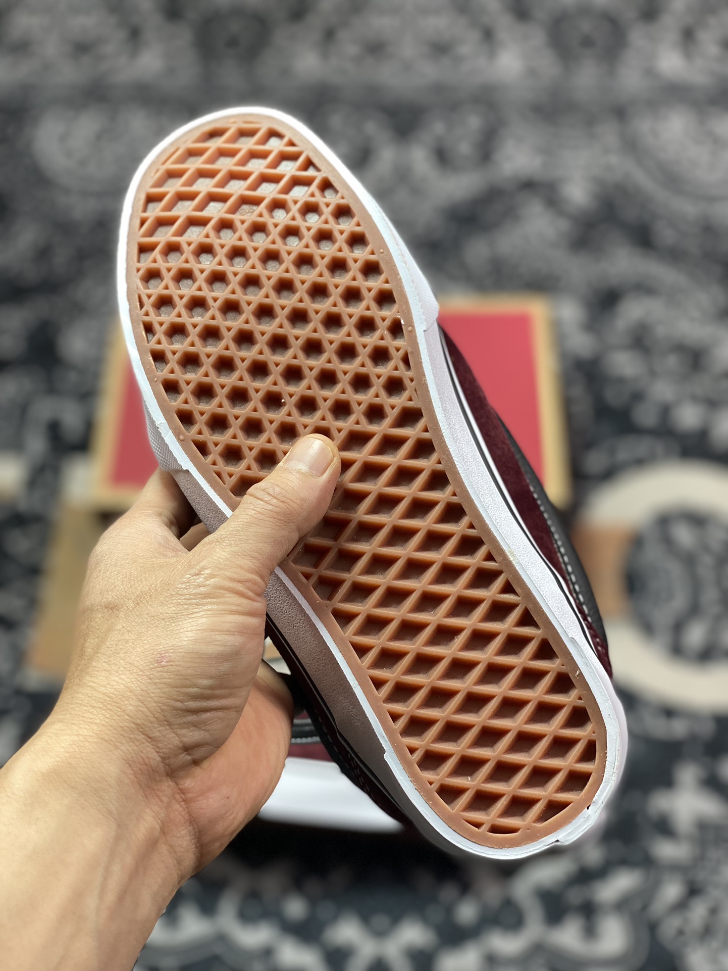 140 Vans Classics Knu Skool 范斯官方 酒红厚鞋舌面包鞋  VN0009QC02Y