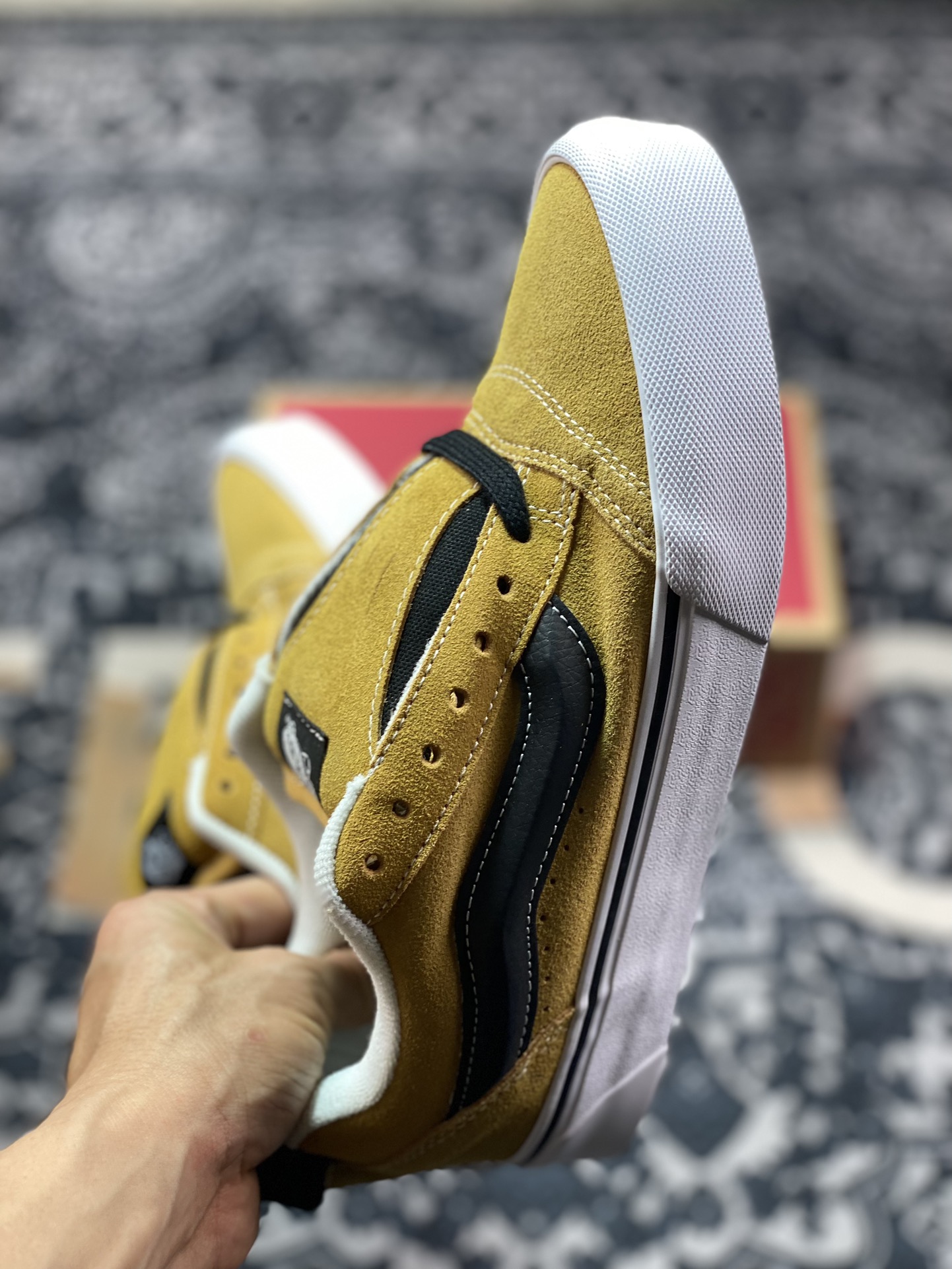 140 Vans Classics Knu Skool 范斯官方 黄黑厚鞋舌面包鞋  VN0009QC5QJ1