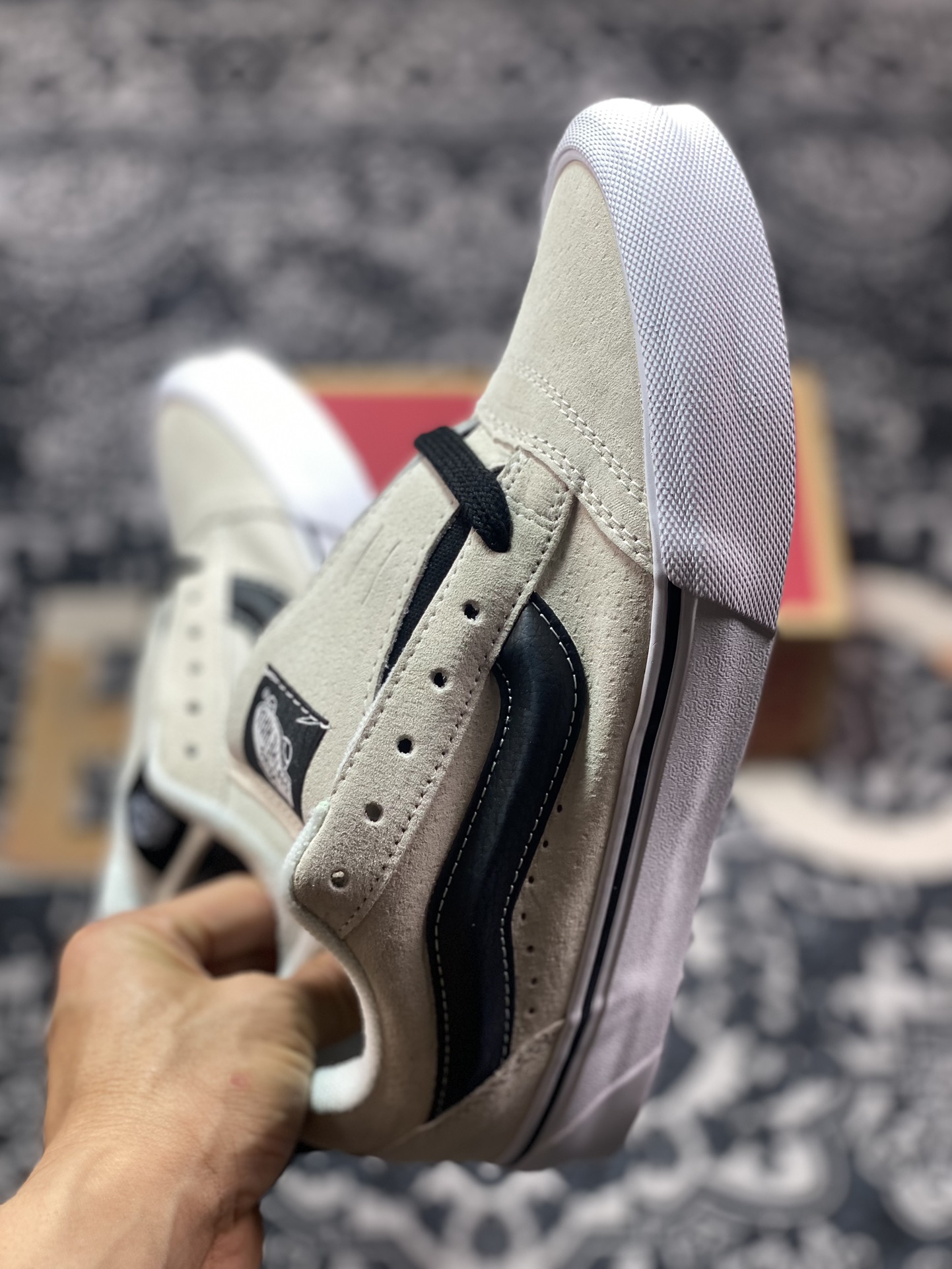 140 Vans Classics Knu Skool 范斯官方 米黑厚鞋舌面包鞋  VN0009QCYB2