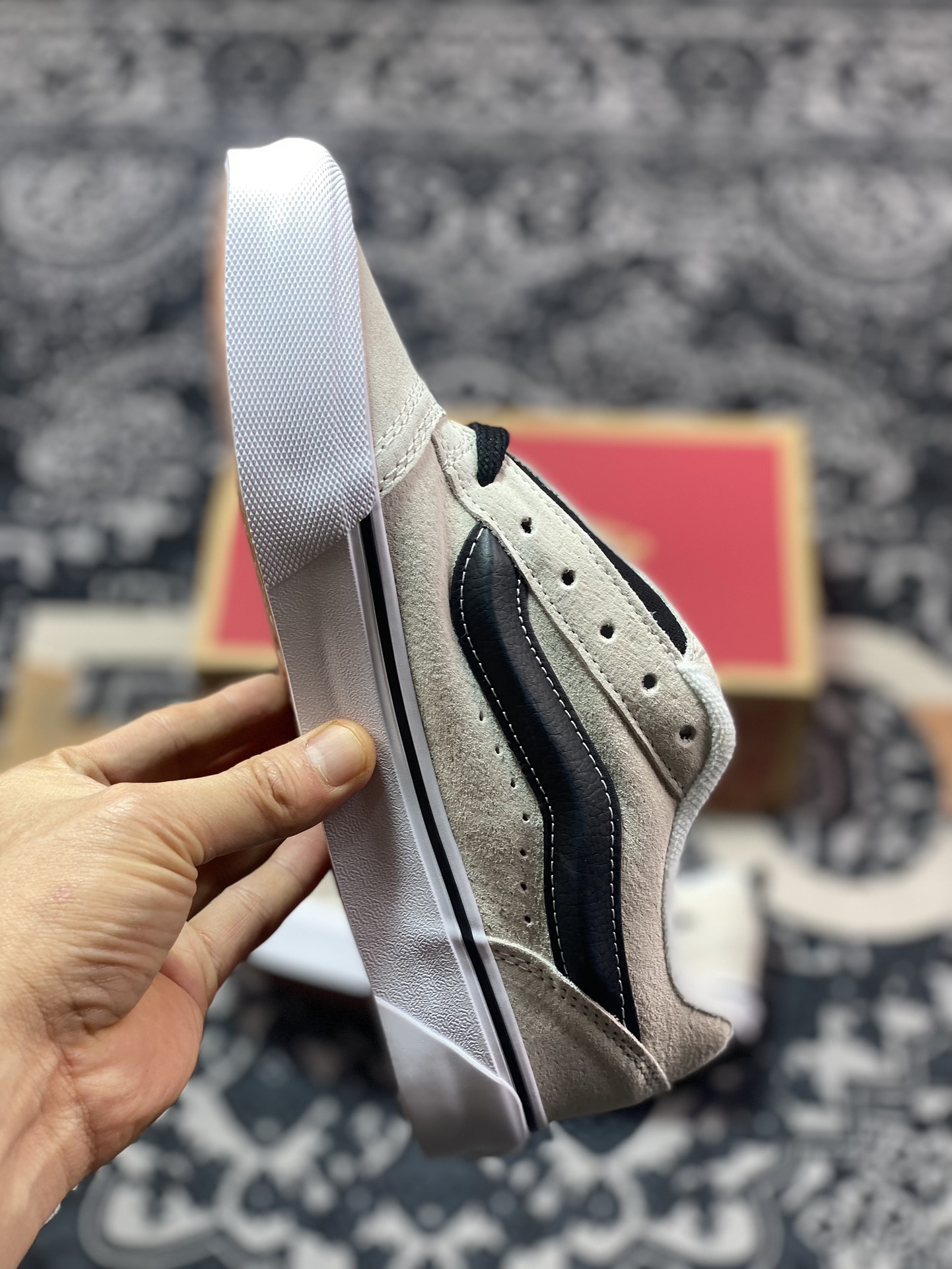 140 Vans Classics Knu Skool 范斯官方 米黑厚鞋舌面包鞋  VN0009QCYB2