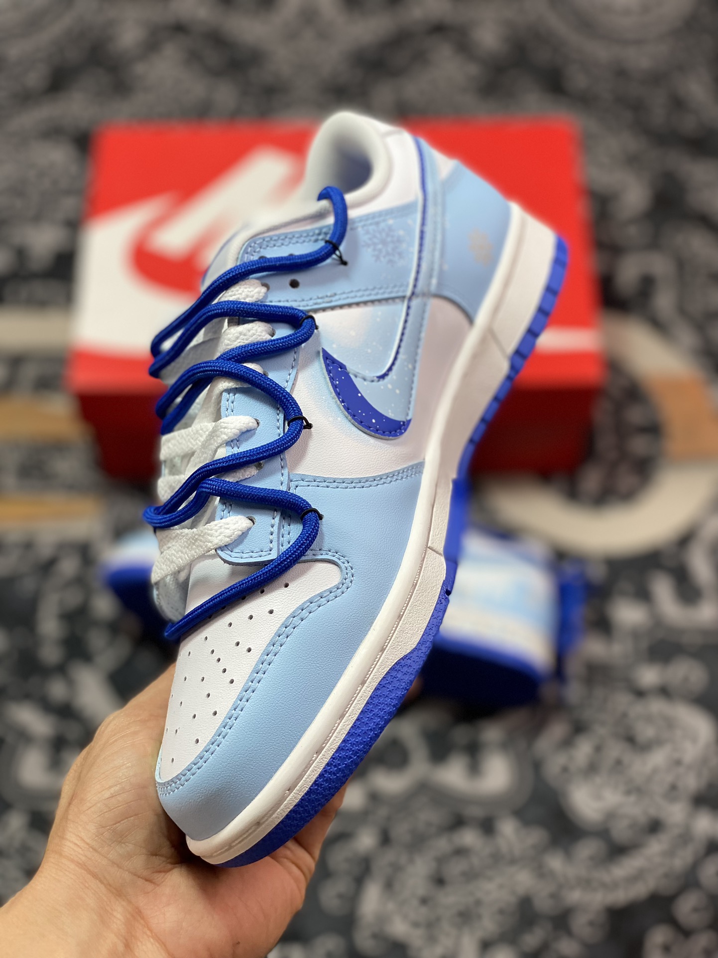 280 耐克Nike SB Dunk Low"Winter Has Arrived"扣篮系列低帮板鞋“白蓝凛冬已至绑绳”DV0831-104