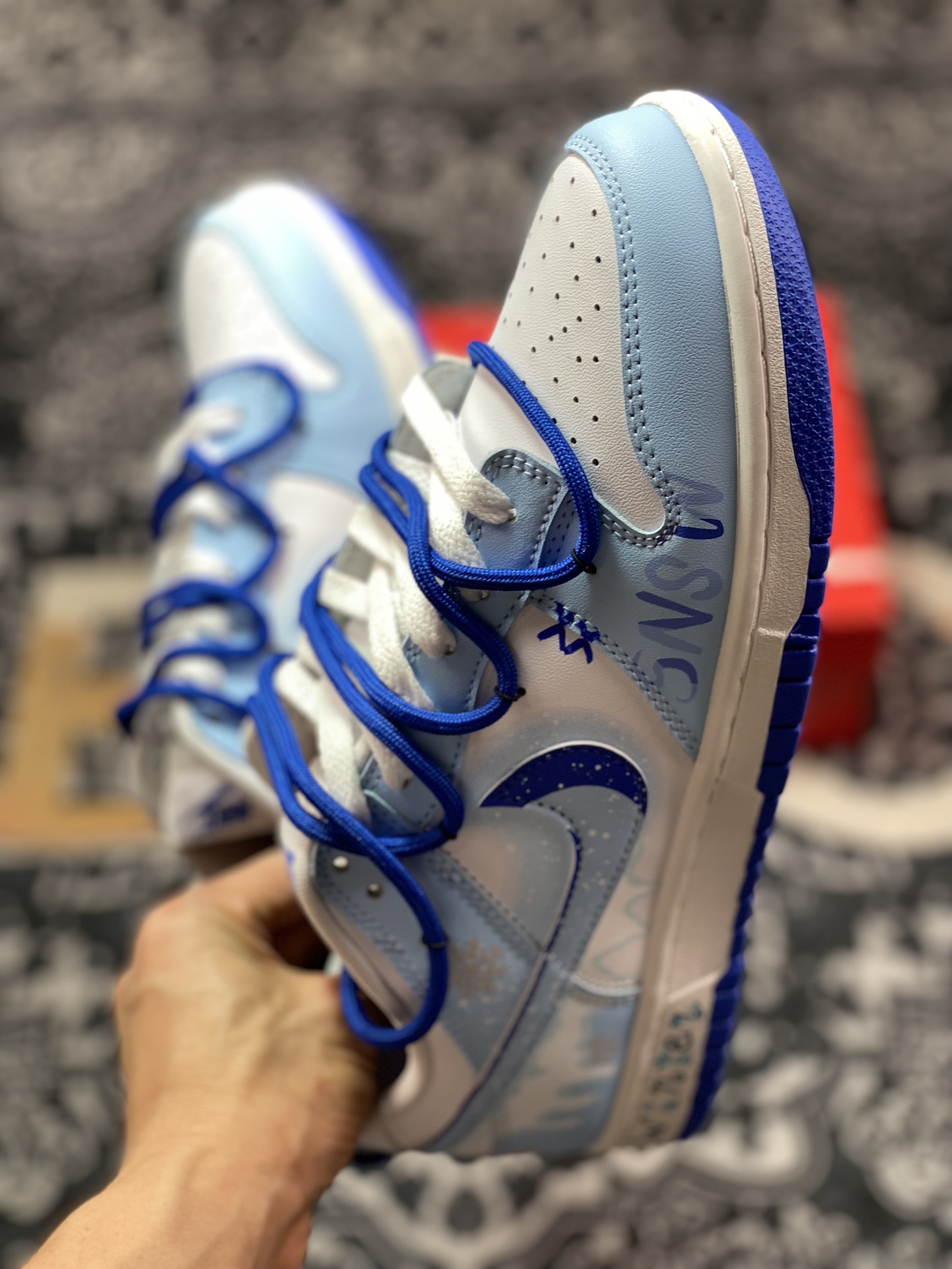 280 耐克Nike SB Dunk Low"Winter Has Arrived"扣篮系列低帮板鞋“白蓝凛冬已至绑绳”DV0831-104