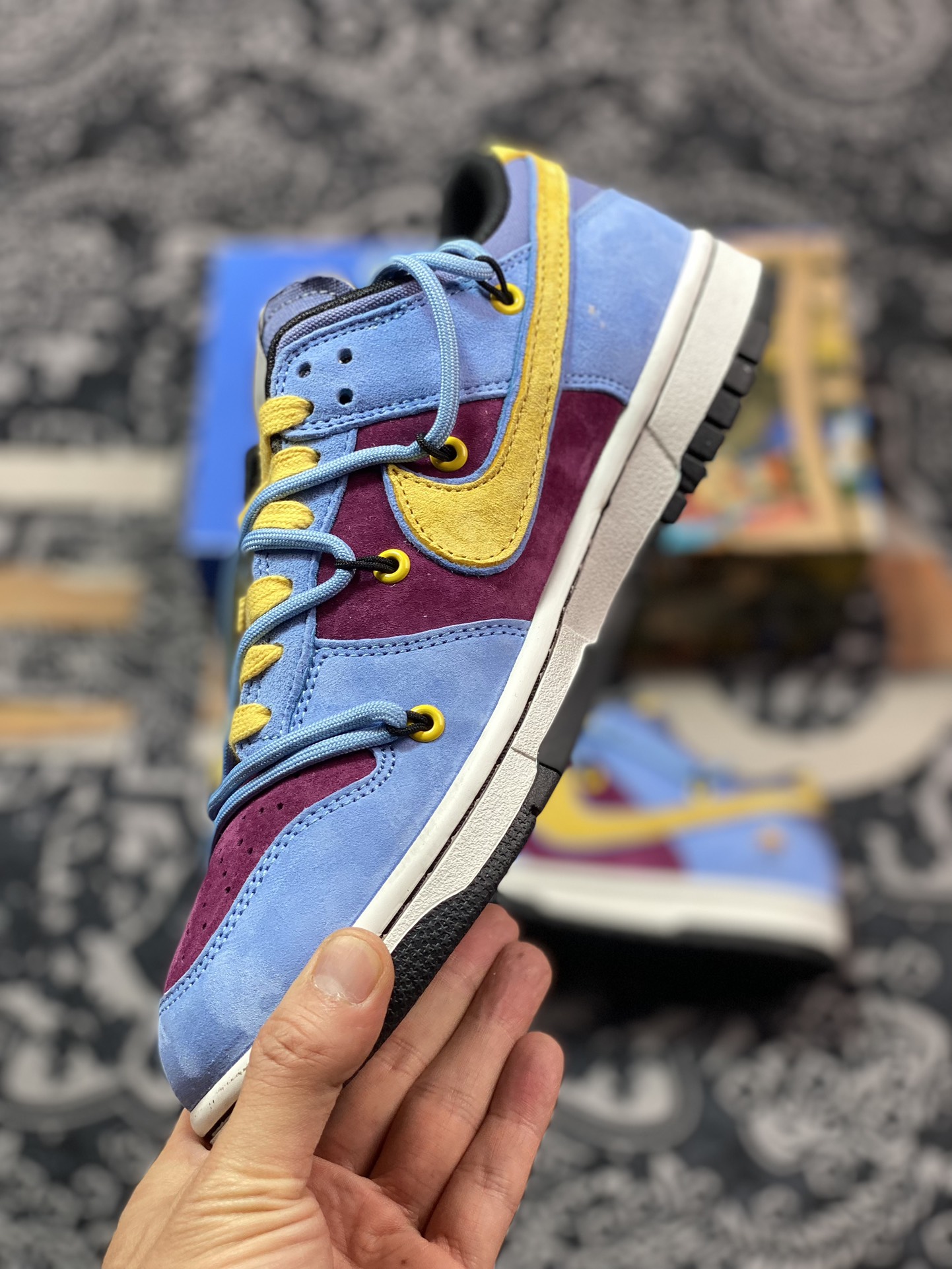 300 耐克Nike SB Dunk Low Lot"One Piece"扣篮系列低帮板鞋“浅蓝紫黄海贼王绑绳”CT0856-104