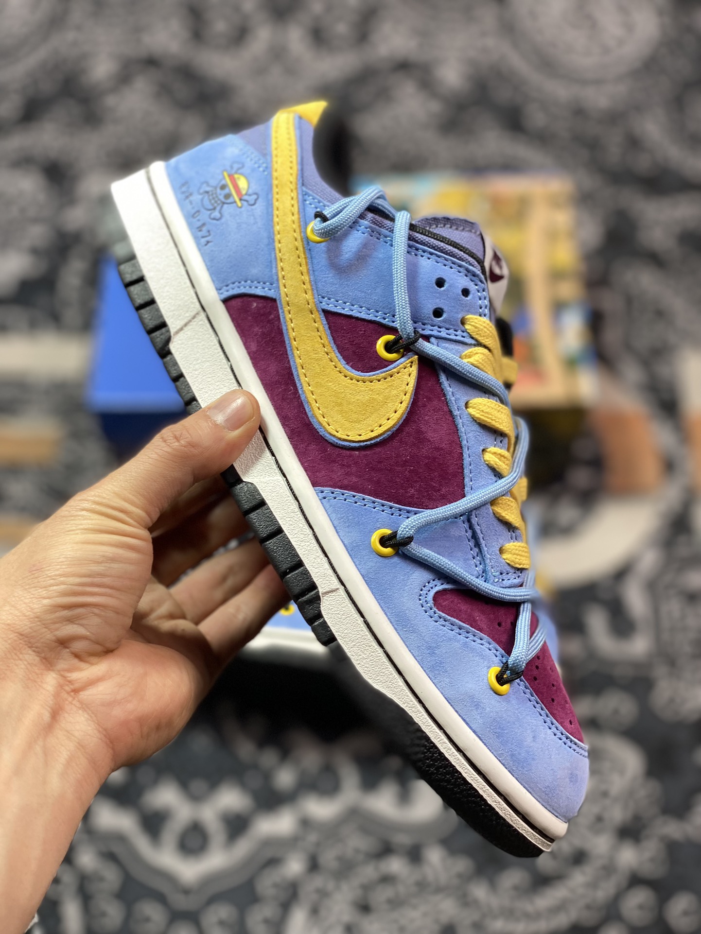 300 耐克Nike SB Dunk Low Lot"One Piece"扣篮系列低帮板鞋“浅蓝紫黄海贼王绑绳”CT0856-104