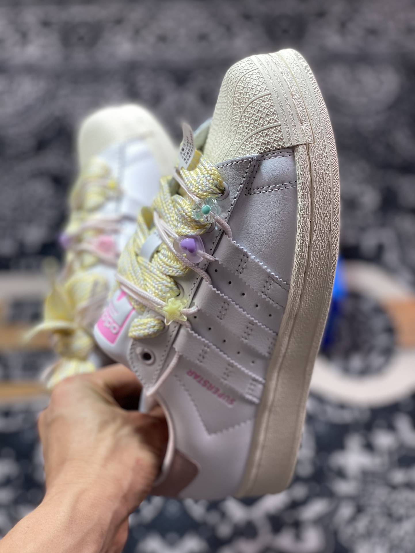 200 三叶草Adidas Originals Superstar"Cream White Pink"经典贝壳头板鞋“皮革白粉马卡龙鞋饰”IF1802