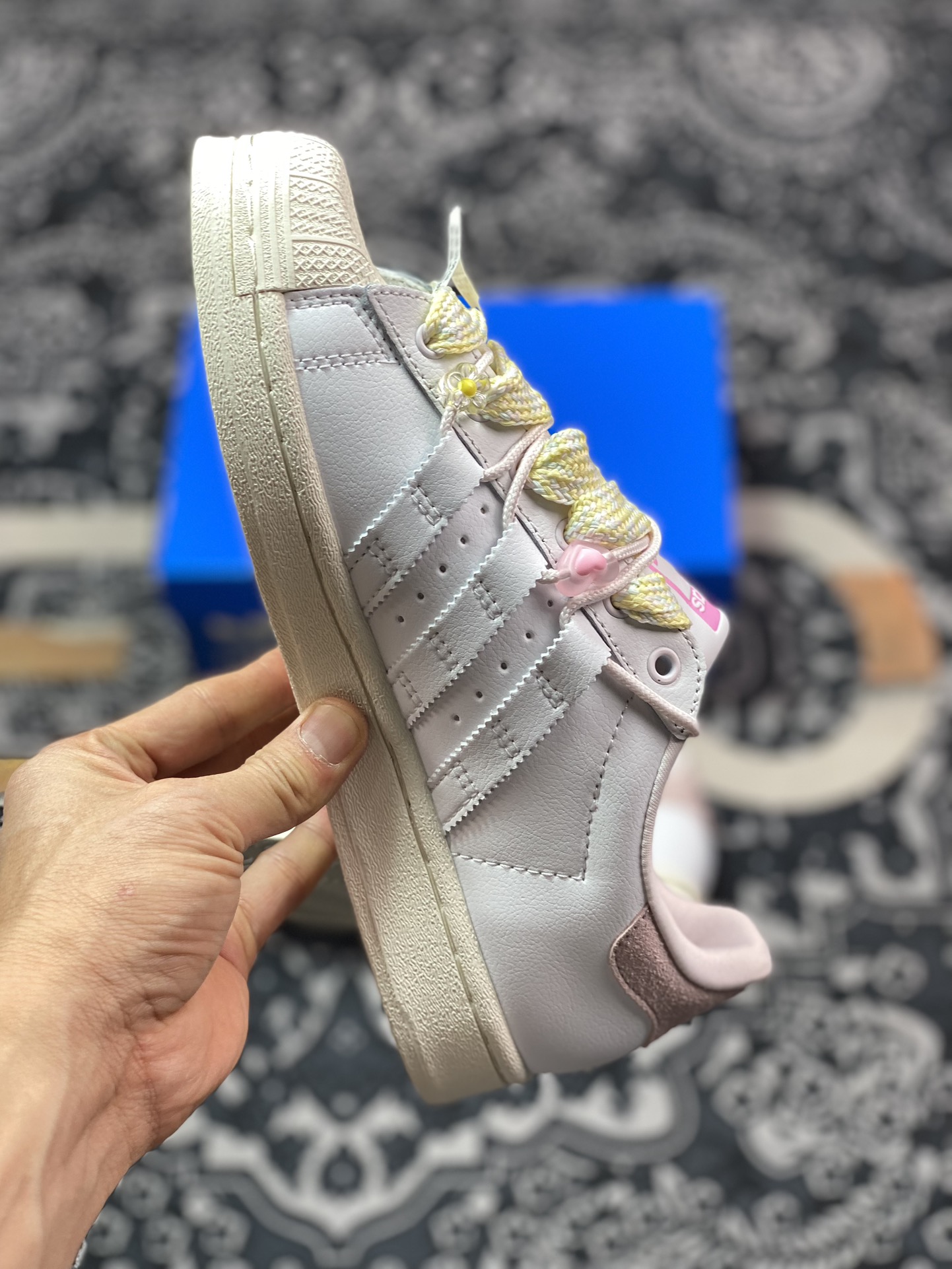 200 三叶草Adidas Originals Superstar"Cream White Pink"经典贝壳头板鞋“皮革白粉马卡龙鞋饰”IF1802