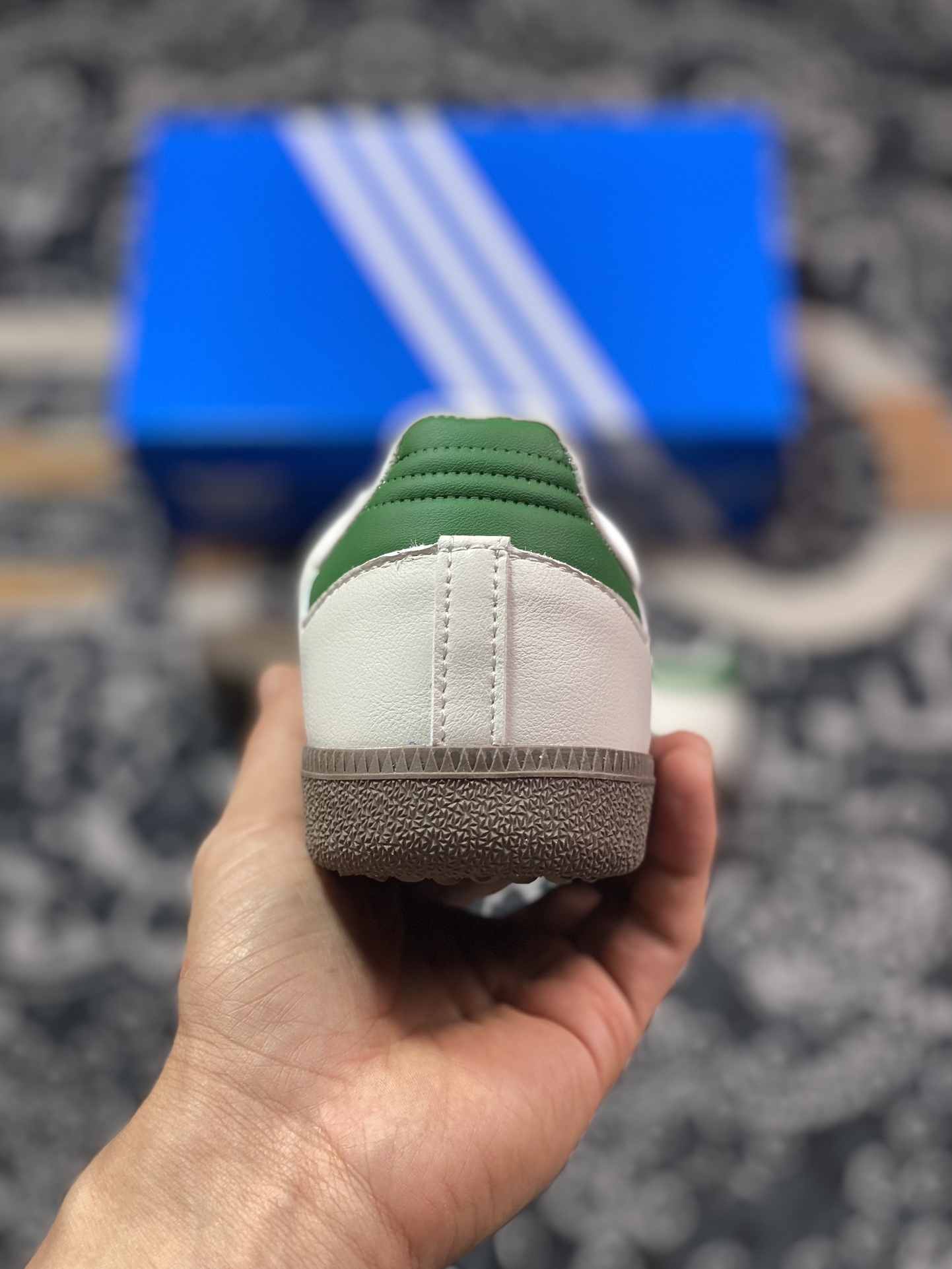 200 阿迪达斯/三叶草Adidas Originals Wmns Samba OG”Off White”桑巴舞板鞋“蓝莓优格塔米紫绿咖啡底”ID8349