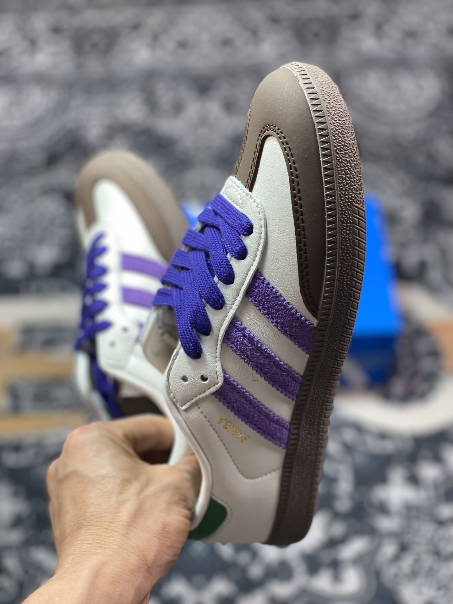 200 阿迪达斯/三叶草Adidas Originals Wmns Samba OG”Off White”桑巴舞板鞋“蓝莓优格塔米紫绿咖啡底”ID8349