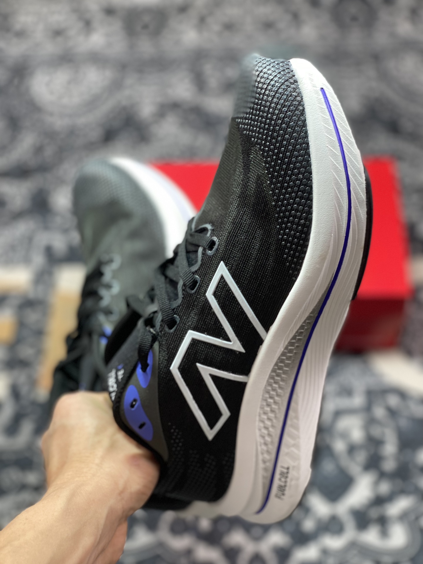 180 原厂级别 New Balance NB FuelCell 跑步鞋 WWWKELB1