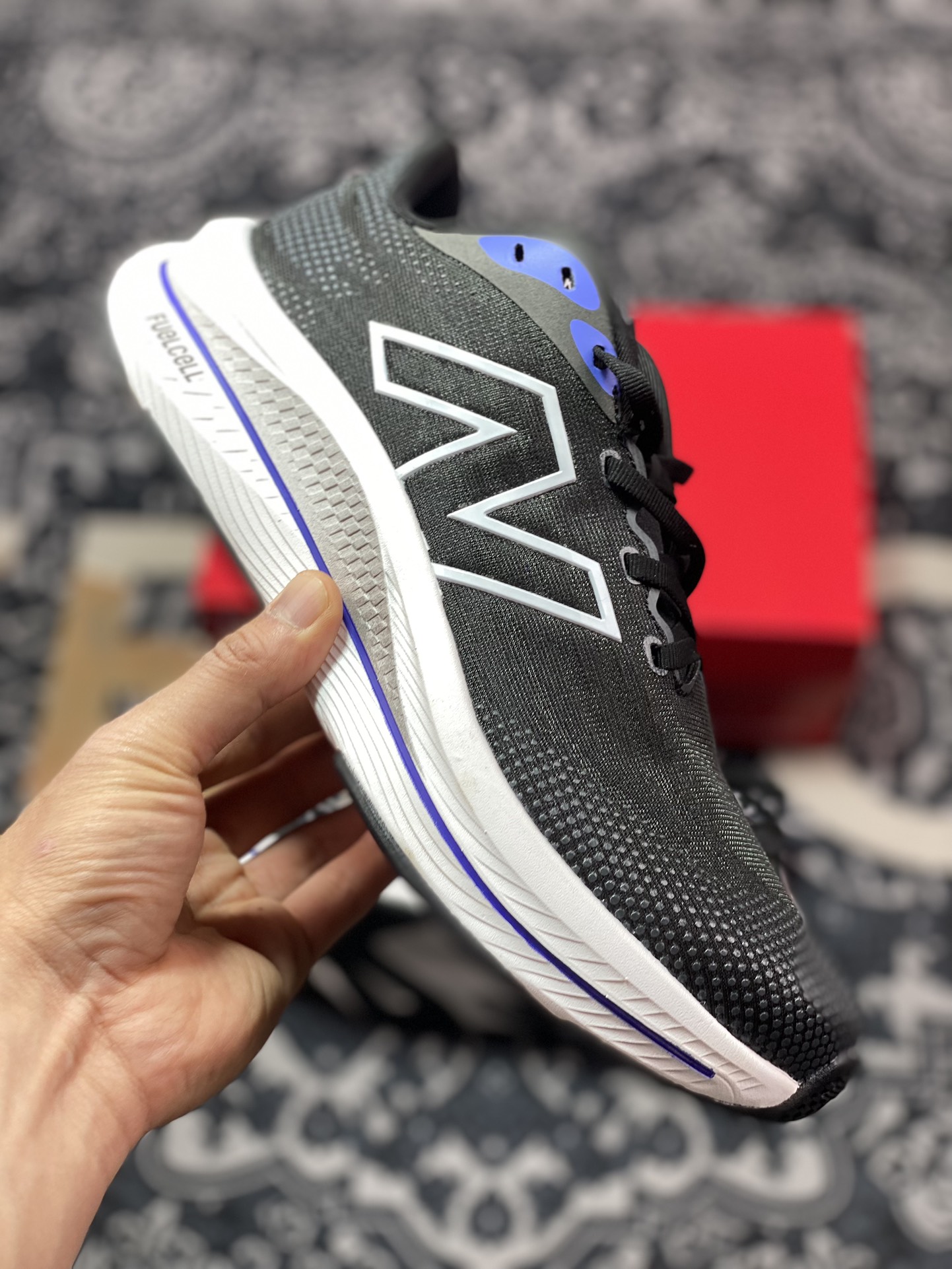 180 原厂级别 New Balance NB FuelCell 跑步鞋 WWWKELB1