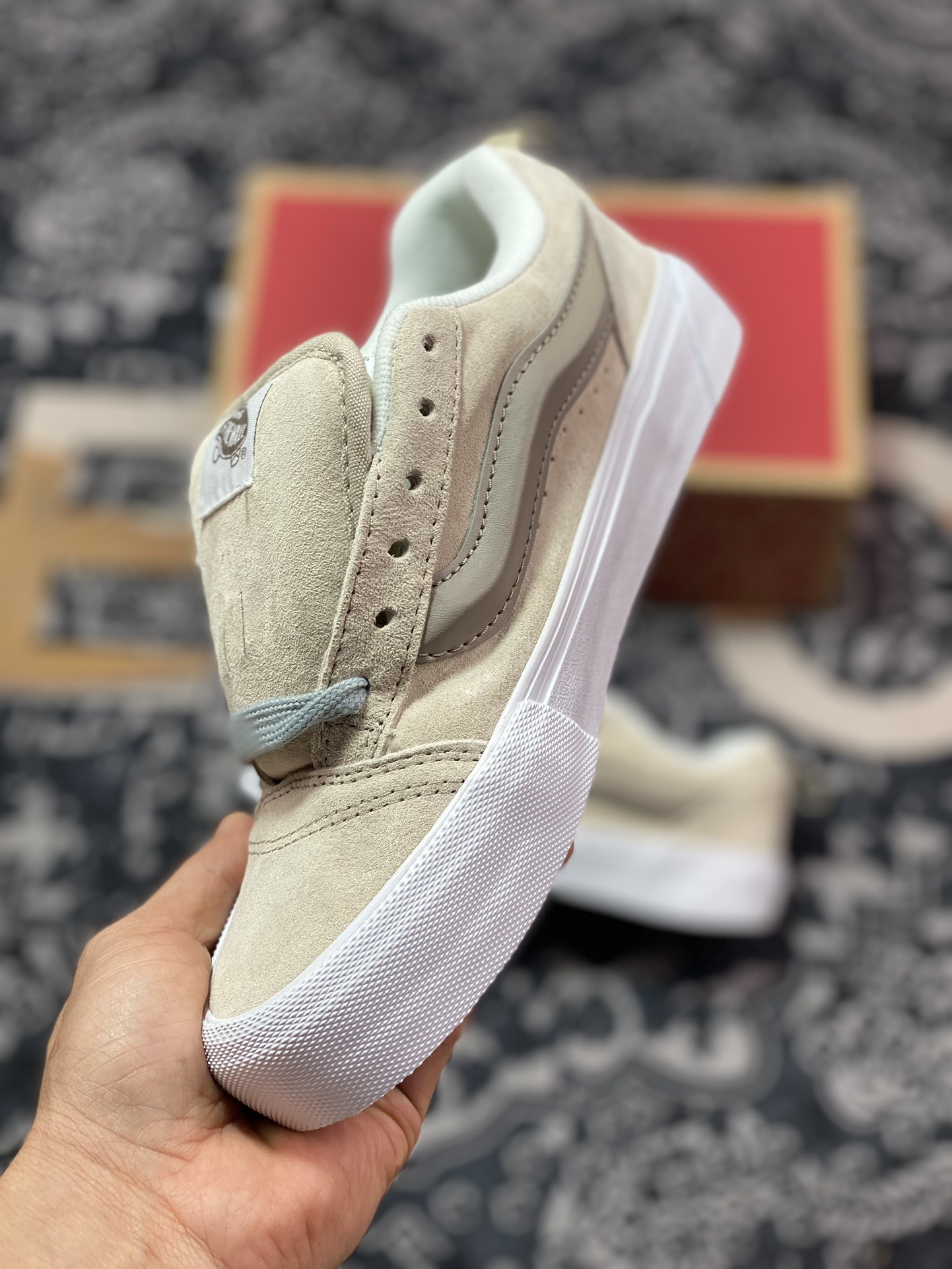 150 奶咖色面包鞋来了 Vans Knu-Skool VR3 LX 万斯低帮复古休闲硫化板鞋