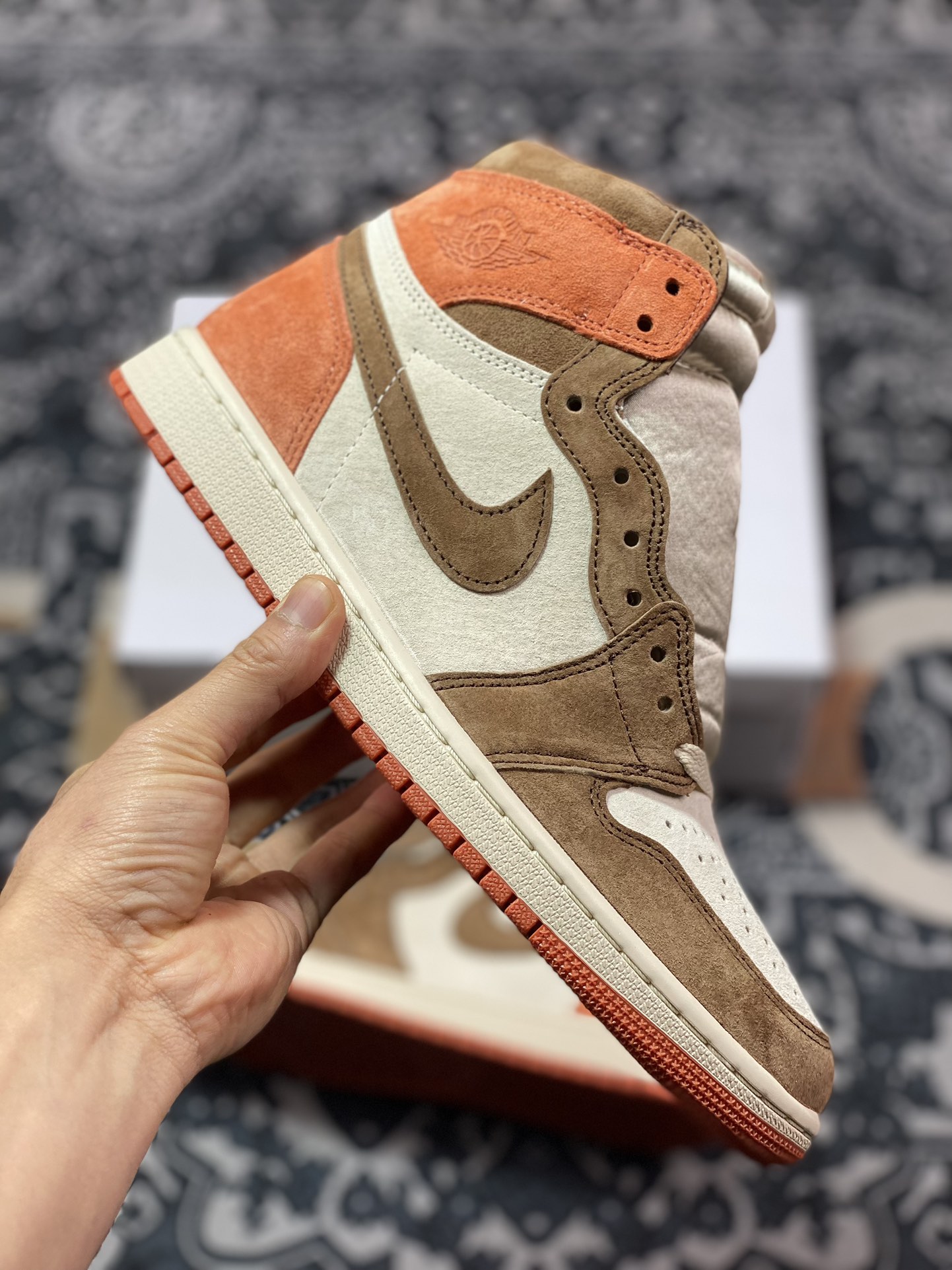 260 原装级别 F版 Air Jordan 1 High OG "Dusted Clay" AJ1 乔1沙丘可可色 高帮篮球鞋 FQ2941-200