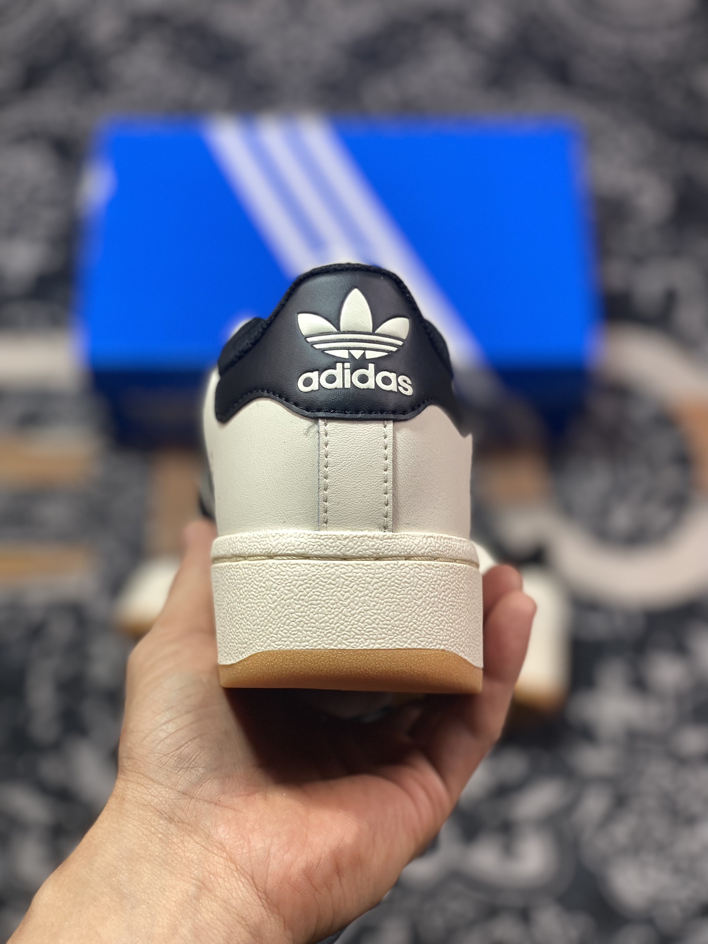 200 阿迪达斯/三叶草Adidas Originals Superstar XLG 贝壳头板鞋“皮革奶白黑生胶底”ID5698