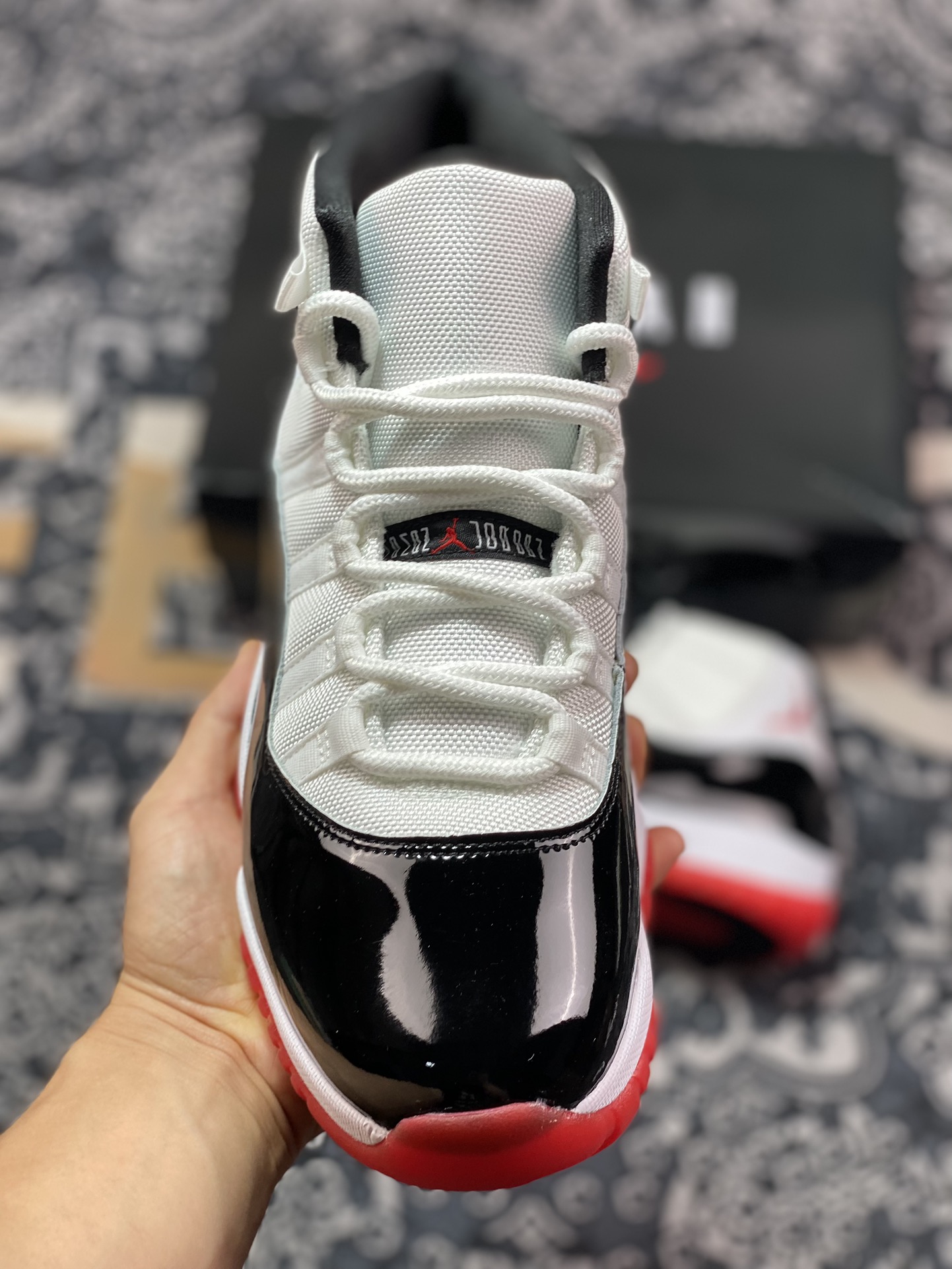 420 优选 原装级别 Air Jordan 11 Retro AJ11 乔11漆皮黑白红 CT8012-106