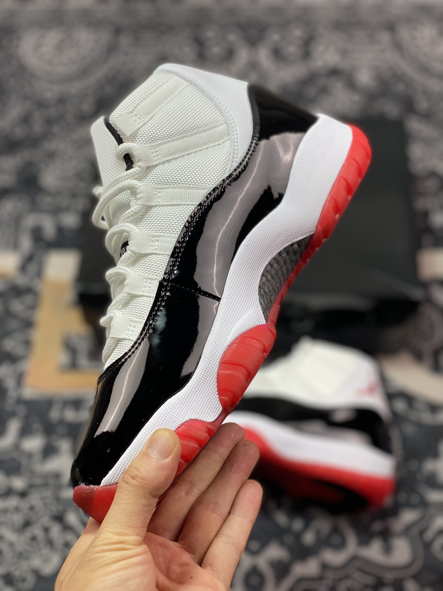 420 优选 原装级别 Air Jordan 11 Retro AJ11 乔11漆皮黑白红 CT8012-106