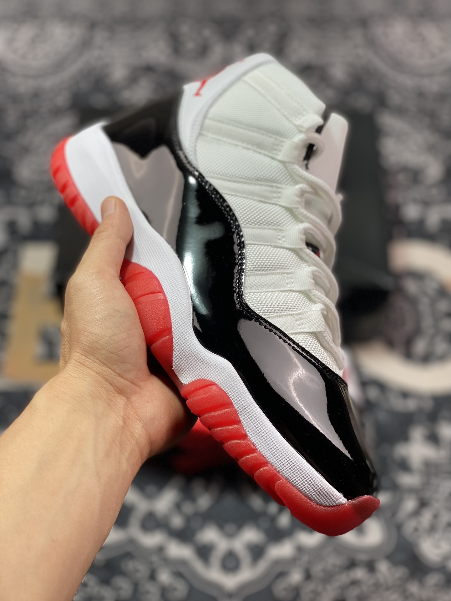 420 优选 原装级别 Air Jordan 11 Retro AJ11 乔11漆皮黑白红 CT8012-106