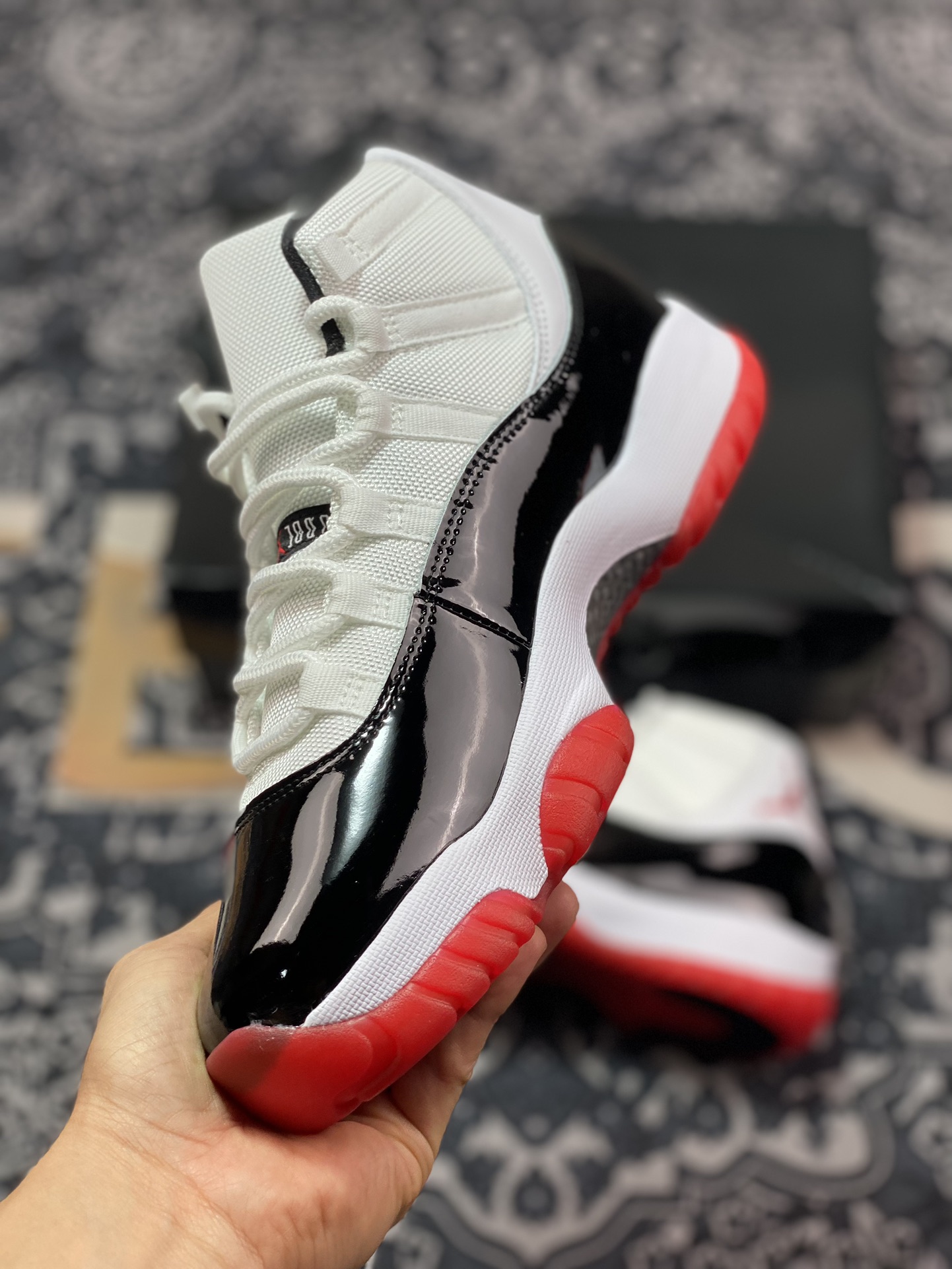 420 优选 原装级别 Air Jordan 11 Retro AJ11 乔11漆皮黑白红 CT8012-106