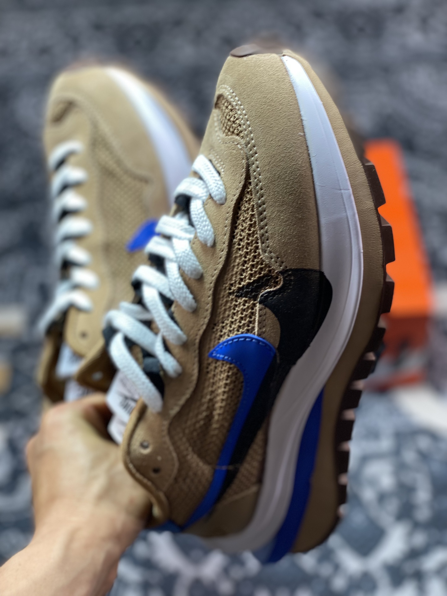 280 Sacai x Nike VaporWaffle 3.0"Brown/Black/Blue"慢跑鞋“网织土棕宝蓝黑重叠双钩子”CV1363-201