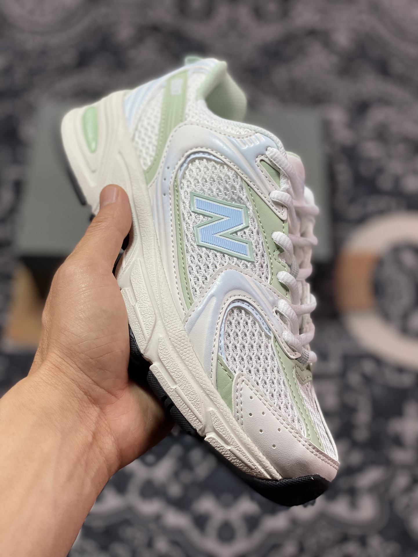 200 新百伦New Balance MR530系列低帮复古老爹风休闲运动跑步鞋“奶白薄荷浅绿”MR530ZO