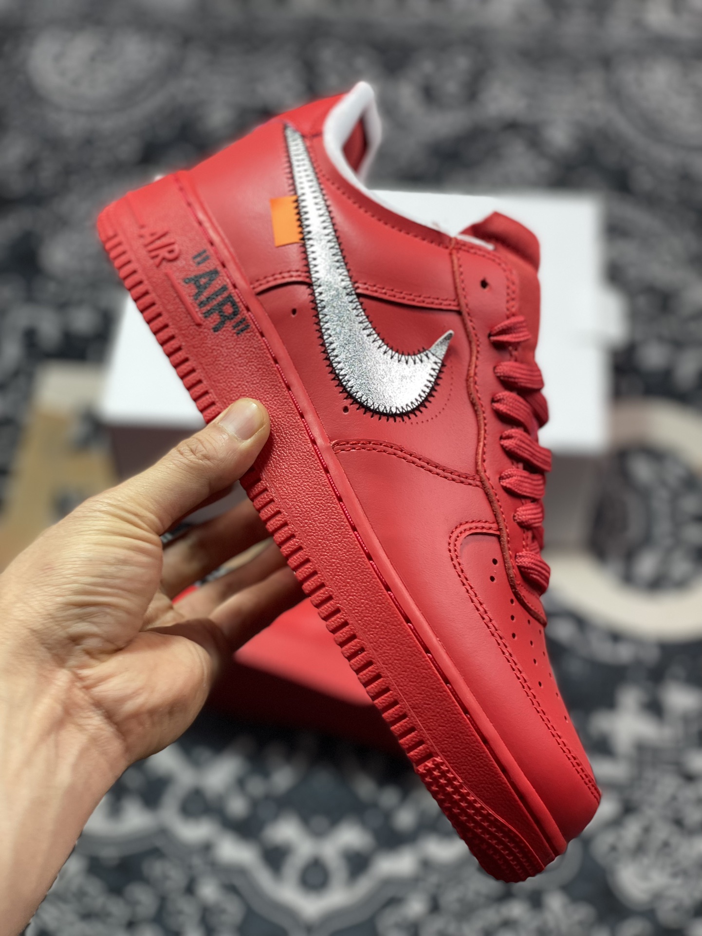 320 原装级别 Off-White Nike Air Force 1 红黑银 AO4297-600