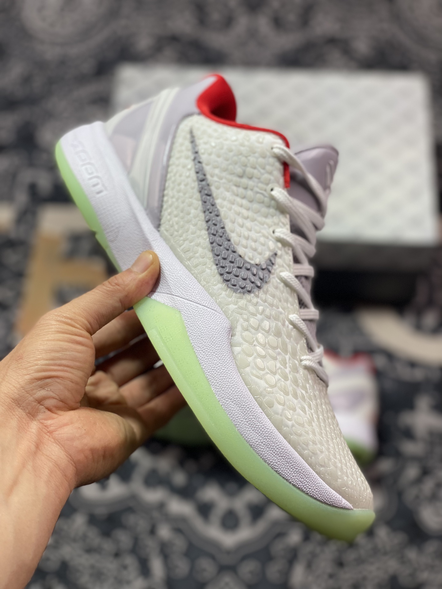 500 优选 原装级别 Kobe 6 塔克配色 PE2023-103