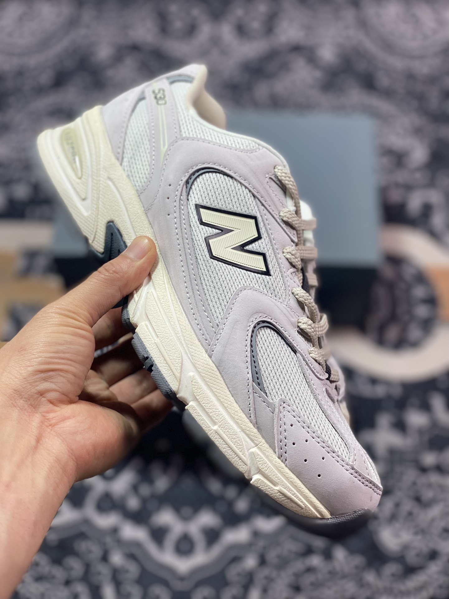 220 优选 原装级别 商城平台专供New Balance 新百伦 MR530DG 复古休闲慢跑鞋