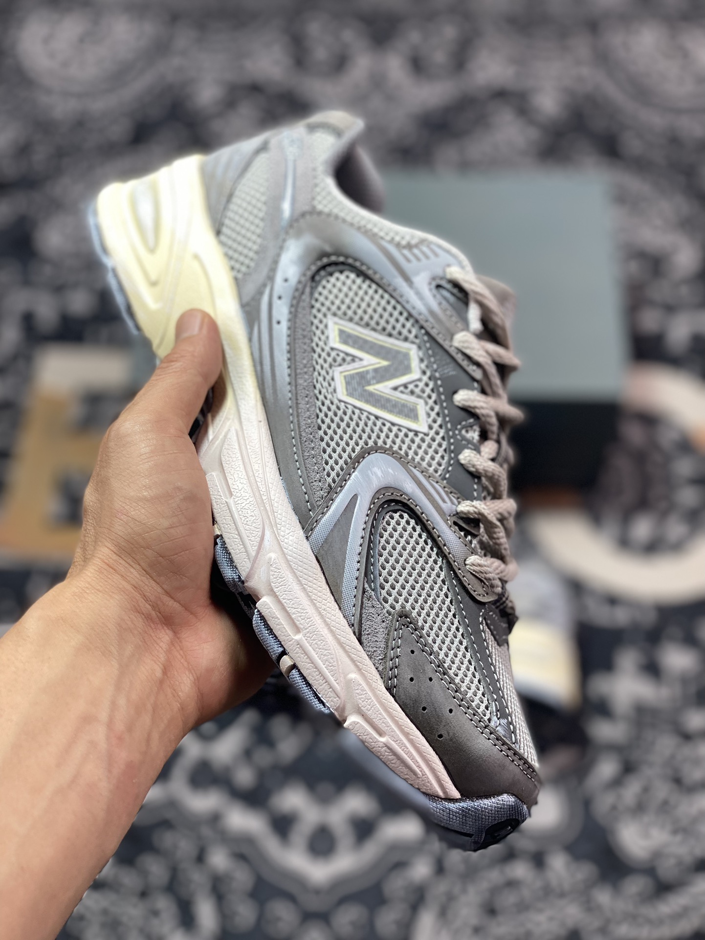 220 优选 原装级别 商城平台专供New Balance 新百伦 MR530TG 复古休闲慢跑鞋