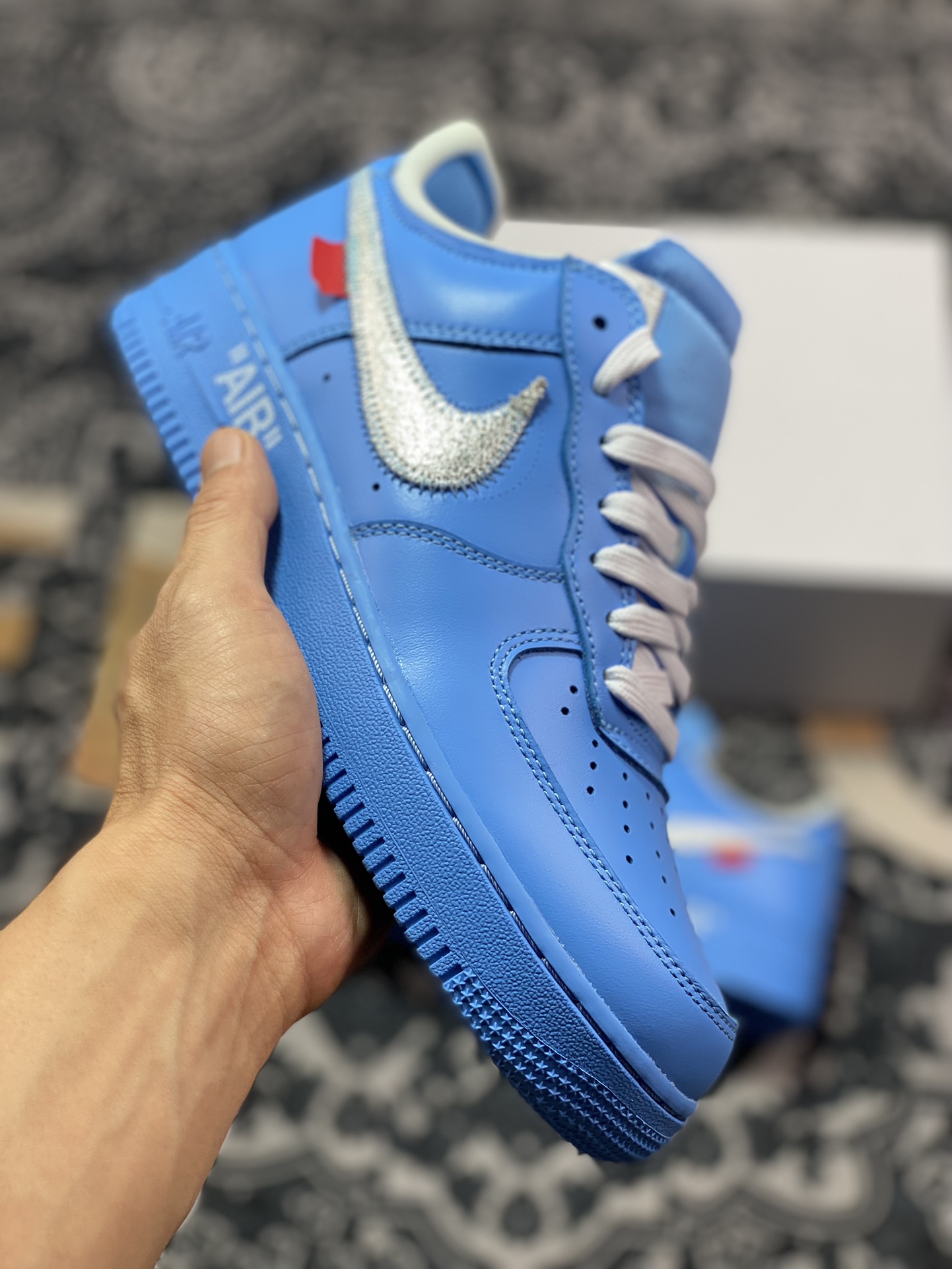 320 MoMA x Off-White x Nike Air Force 1’07 Low”MCA University Blue”空军一号板鞋“OW天空蓝银绑绳”CI1173-400