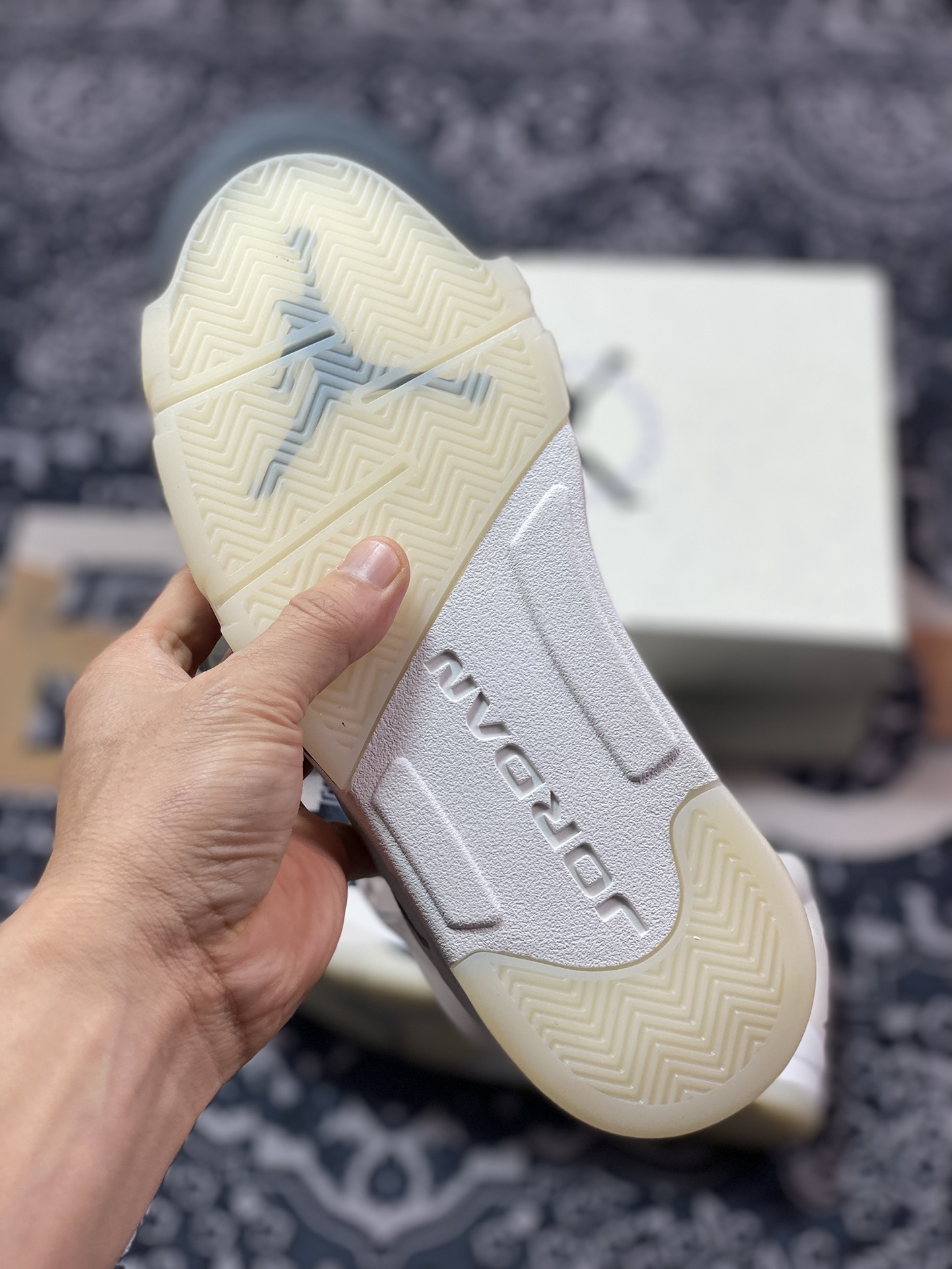 520  Y3 Batch Air Jordan 5 米白色 出货