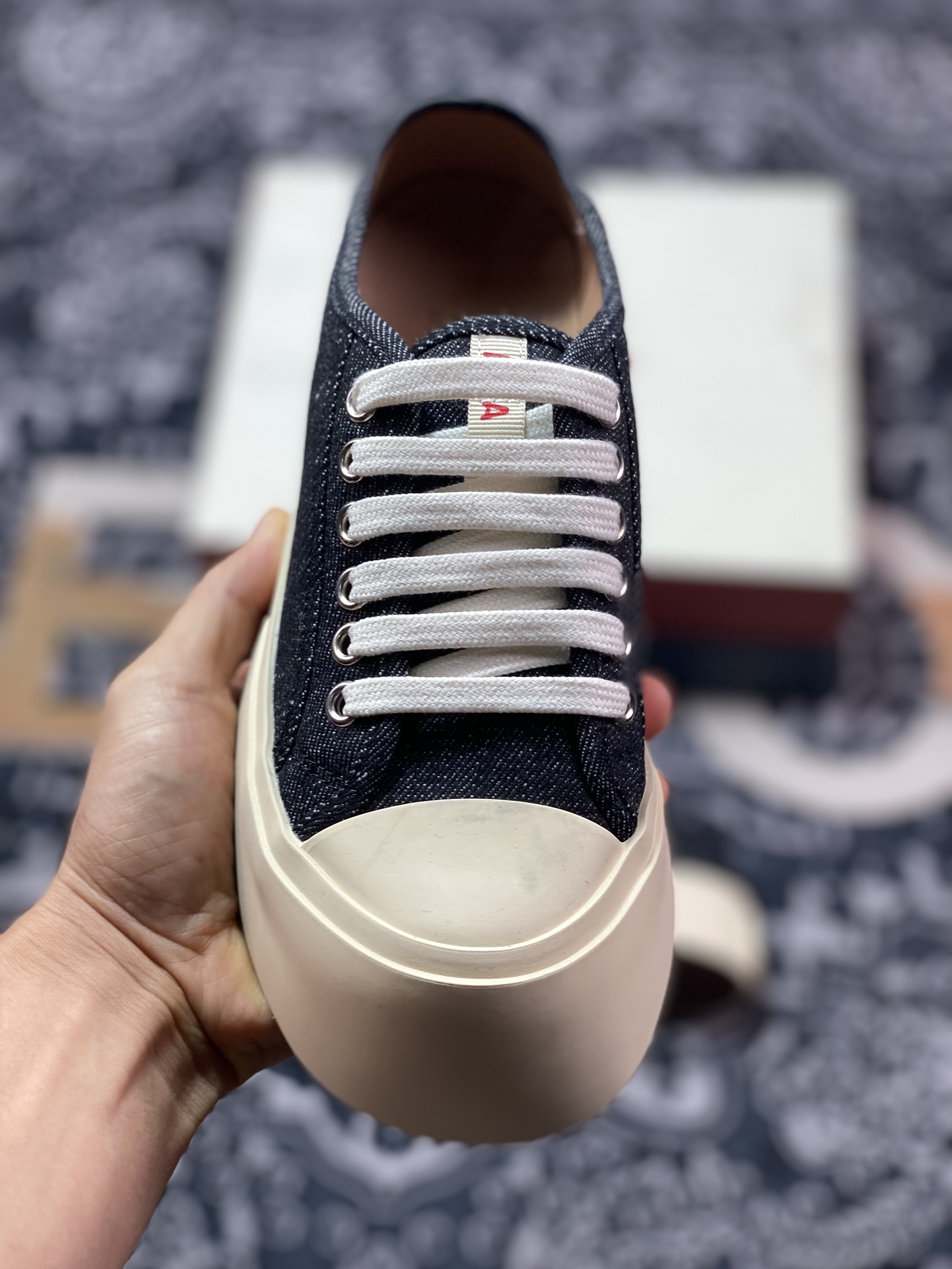 260 Marni Pablo Denim Lace-up Sneaker 巴勃罗系列低帮板鞋“丹宁牛仔布黑”SNZW003020P415500B64