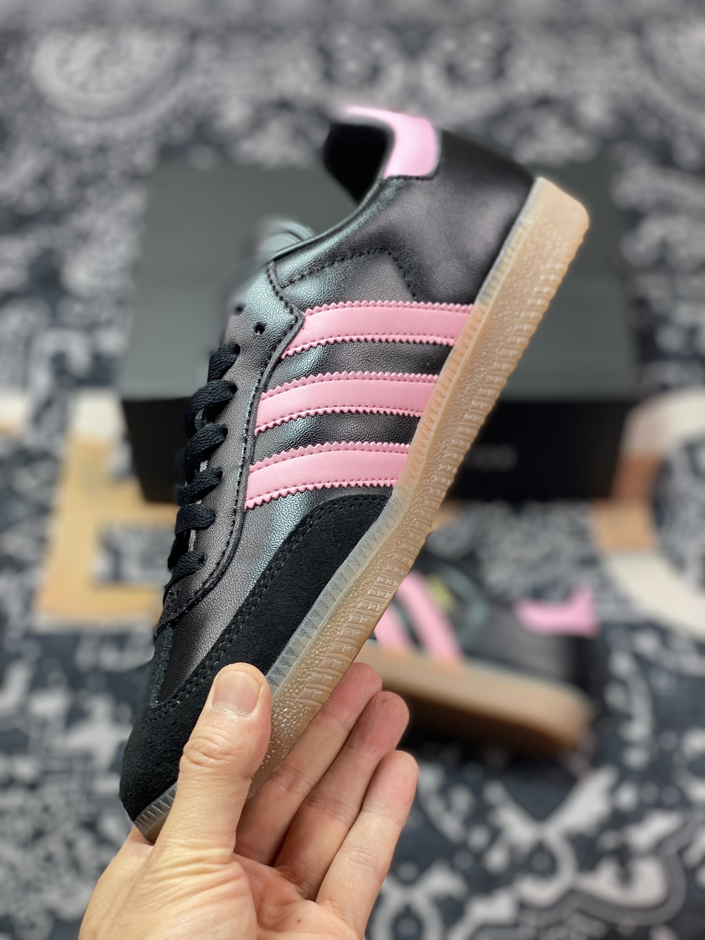 200 Lionel Messi x adidas Samba"Inter Miami CF/Black Pink"桑巴舞板鞋“联名迈阿密黑粉”IH8157