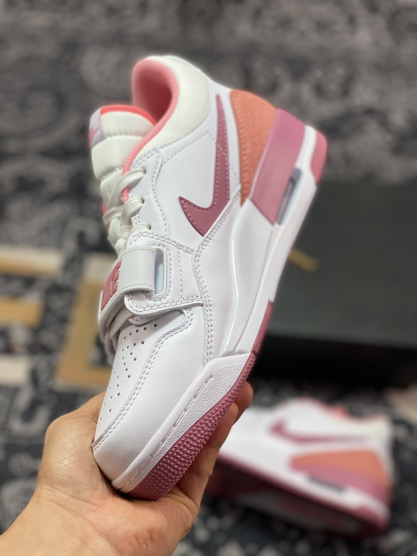 210 Jordan Legacy 312 low 白粉 FN3407-161