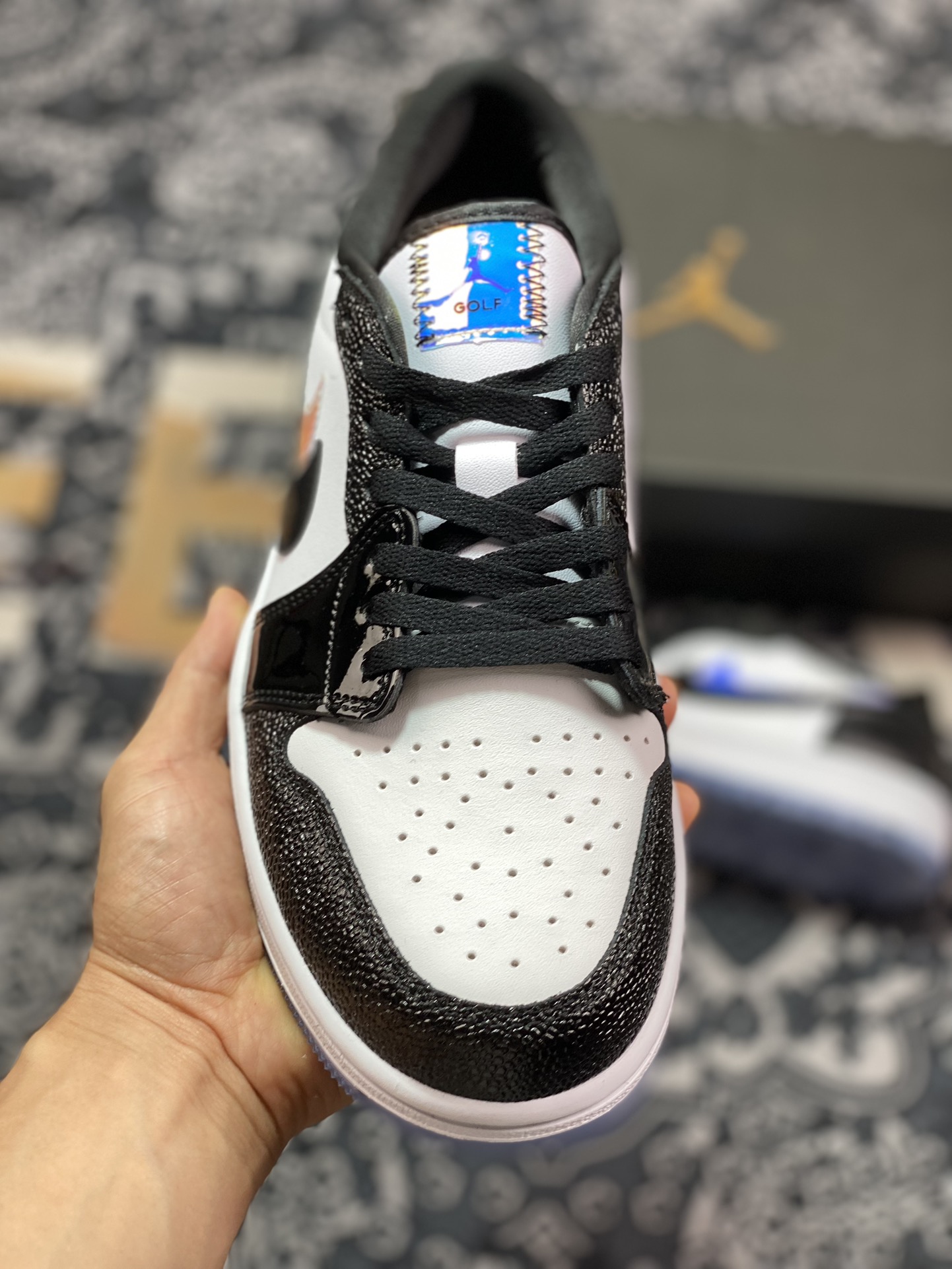 200 原厂级别 Air Jordan 1 Low OG Golf "Endless Pursuit" 低帮 高尔夫黑白镭射 FZ4159-100