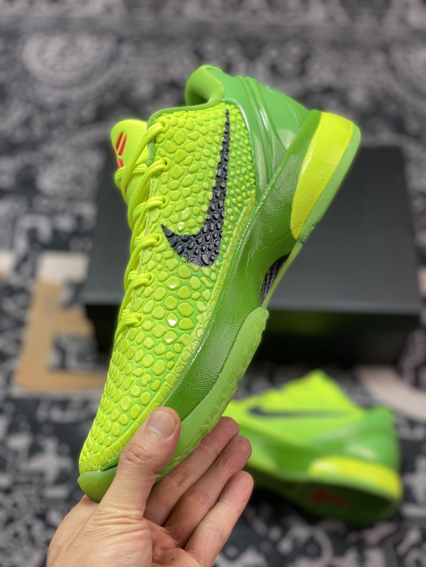 320 Zoom KOBE 6 Protro 科比六代 青蜂侠 完美复刻公司货 CW2190-300