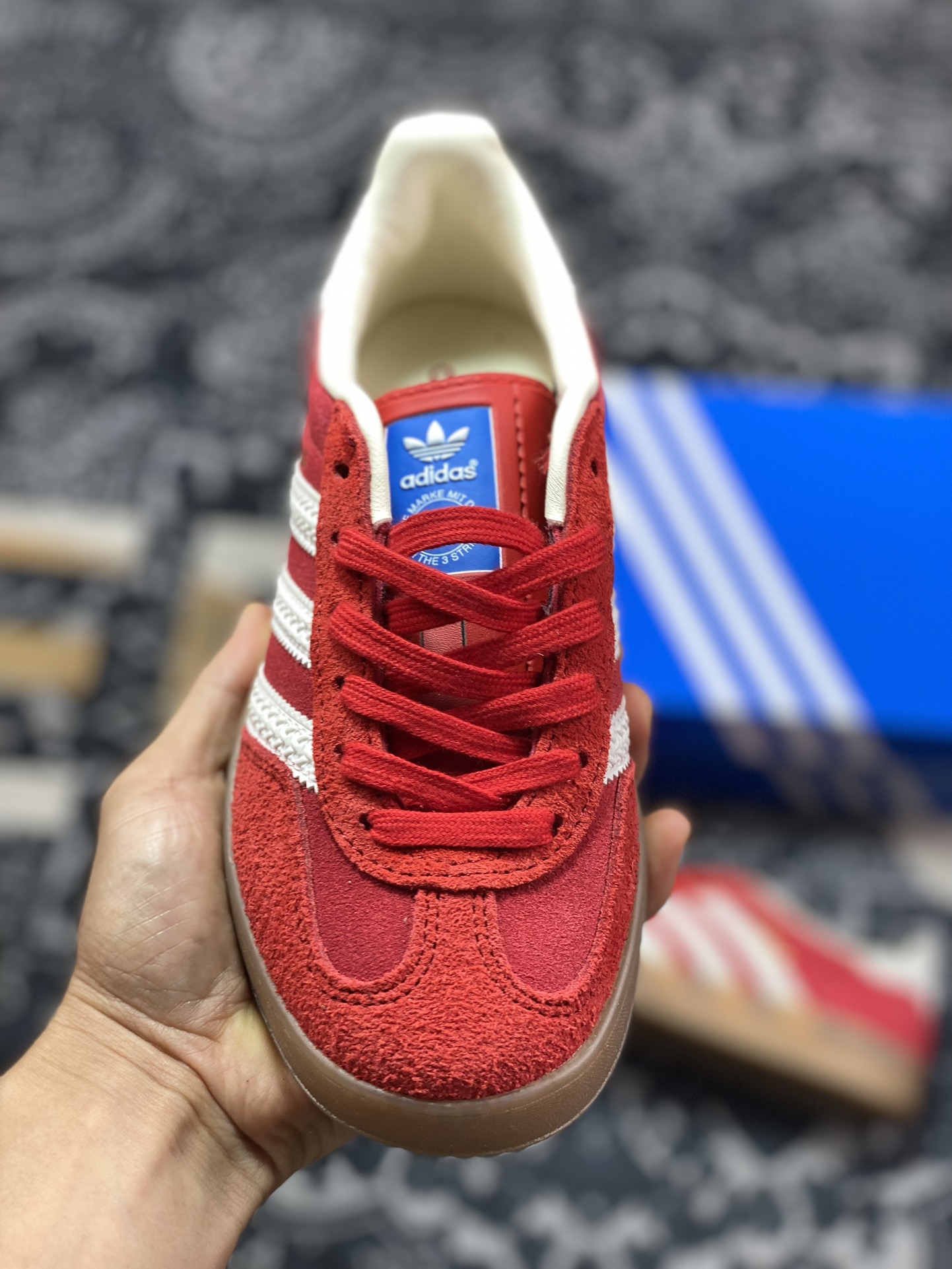 200 阿迪达斯Adidas Gazelle Indoor Trainers 羚羊内训系列低帮板鞋“翻毛红白生胶底”IF1808